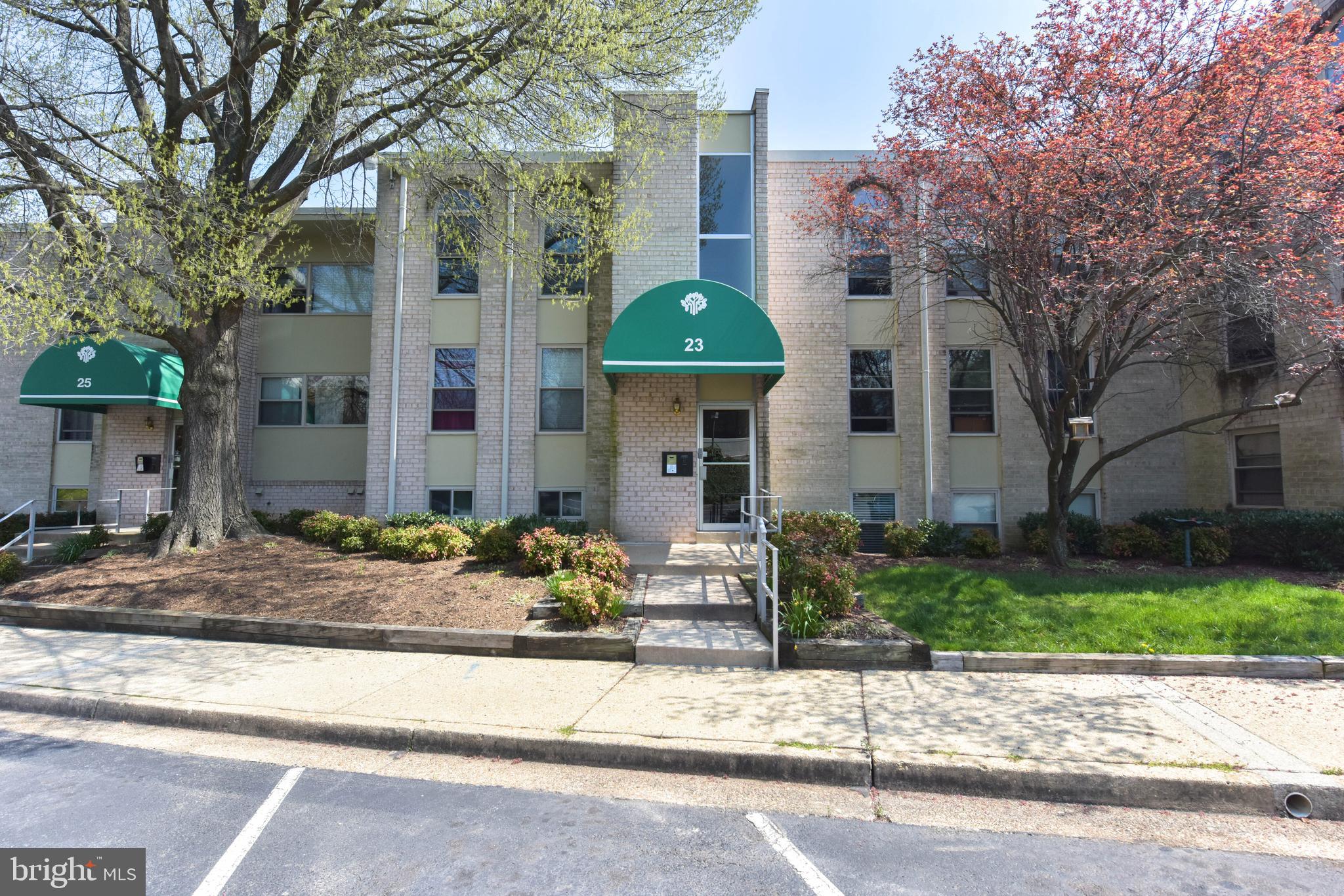 CANTERBURY SQUARE - Residential