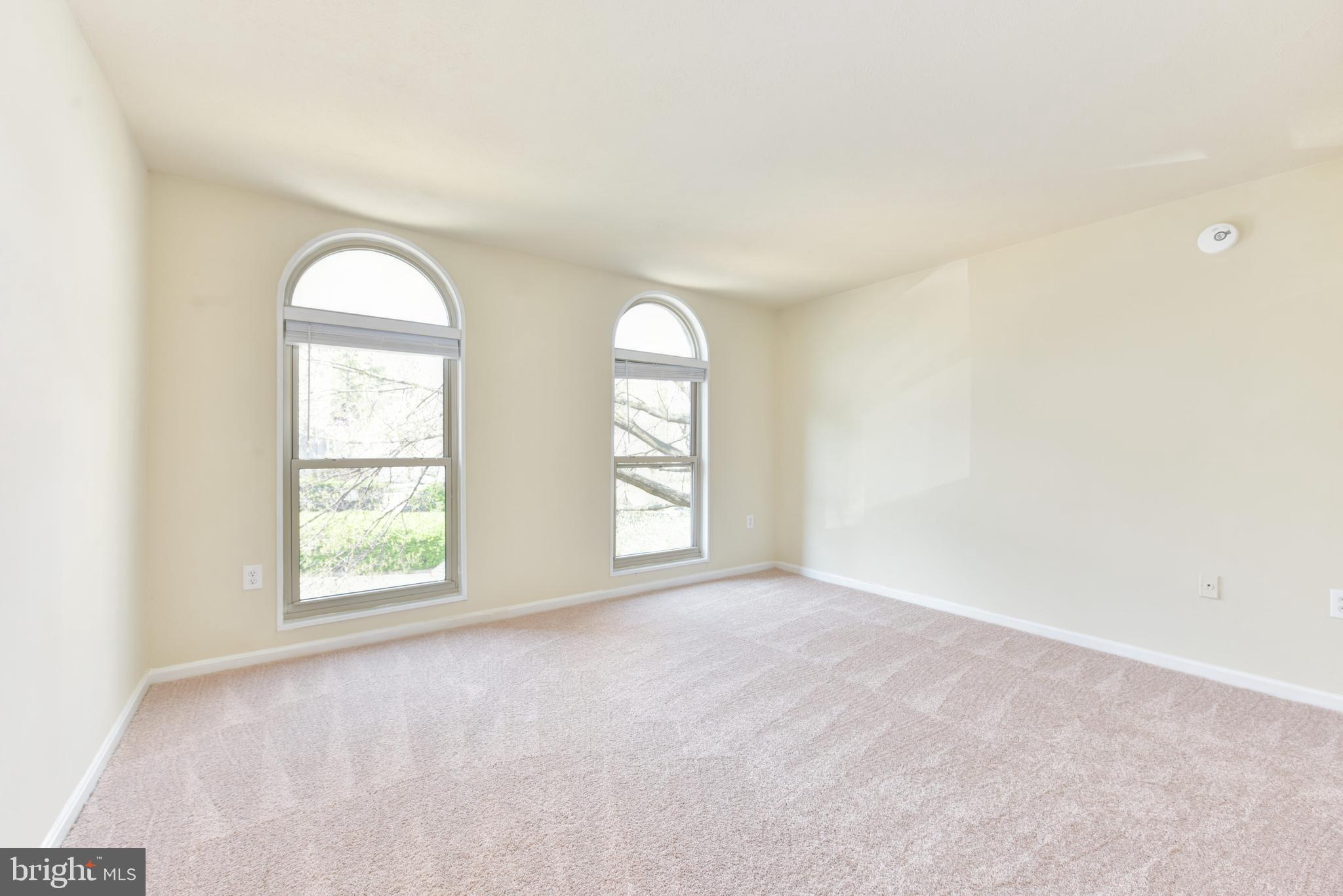 CANTERBURY SQUARE - Residential