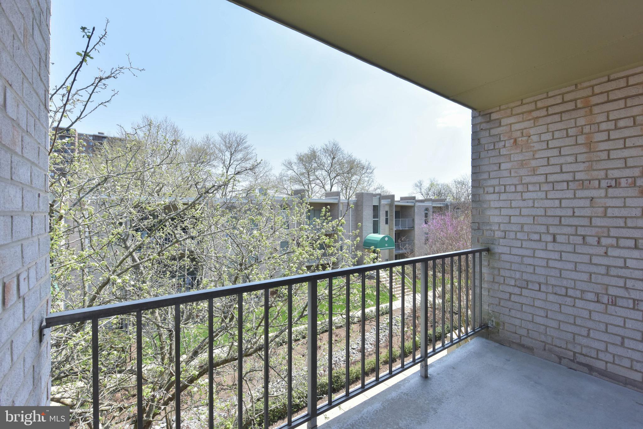 CANTERBURY SQUARE - Residential