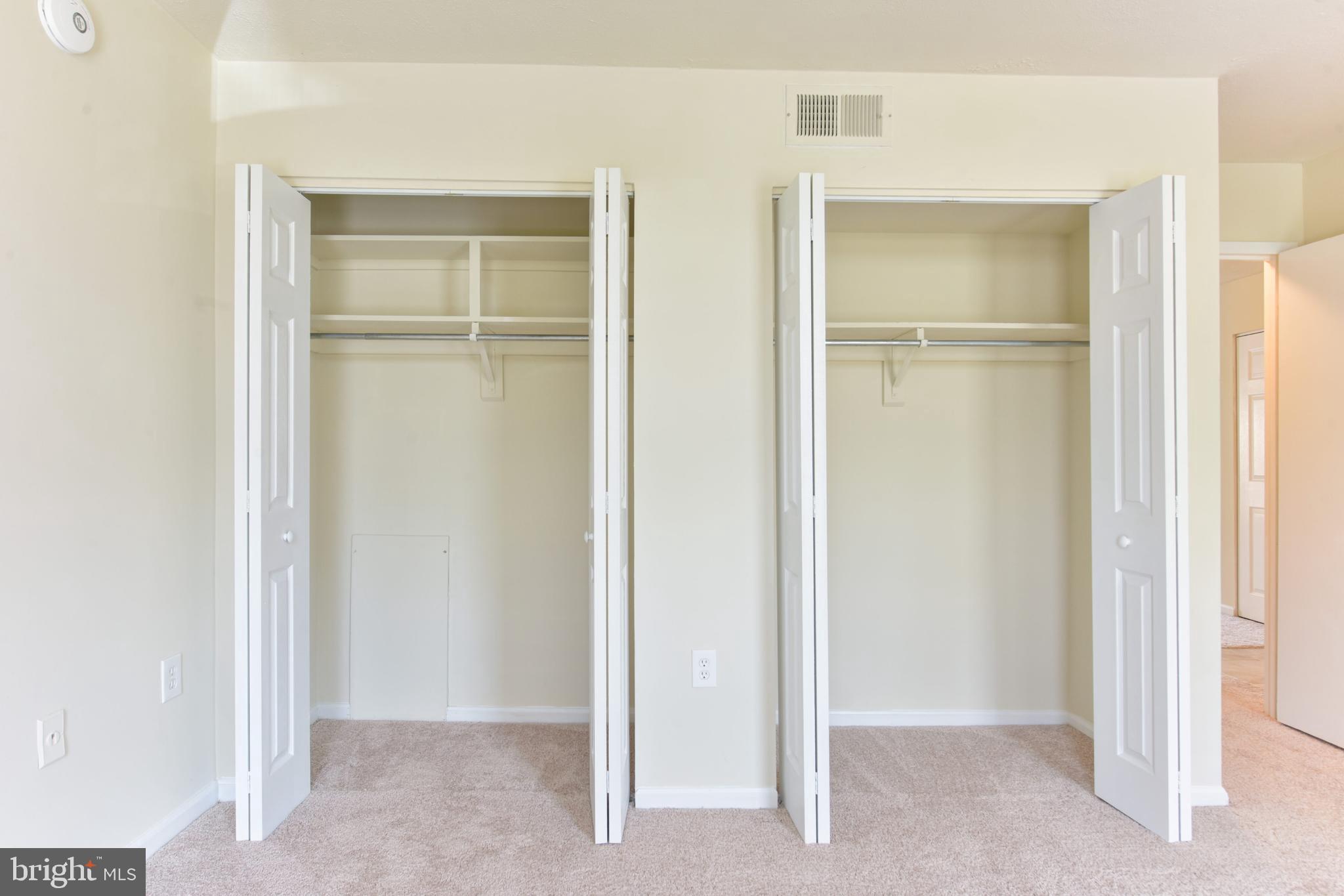 CANTERBURY SQUARE - Residential