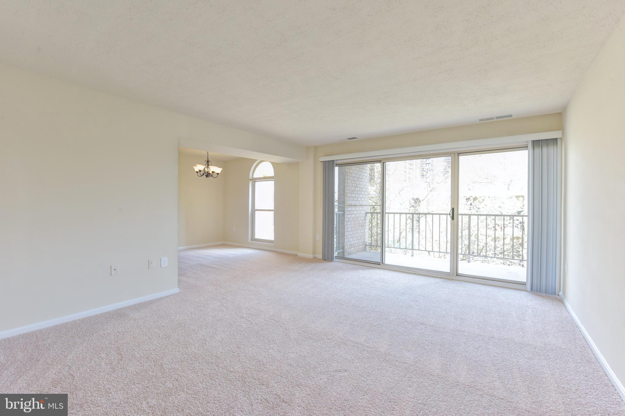 CANTERBURY SQUARE - Residential