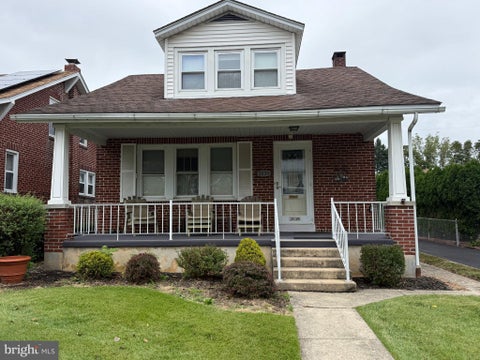Homes For Sale - 2039 Reading Avenue<br/> READING, PA 19609