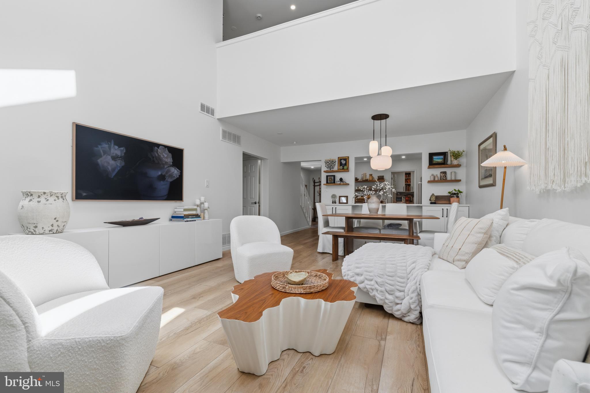 BREYER WOODS - Residential