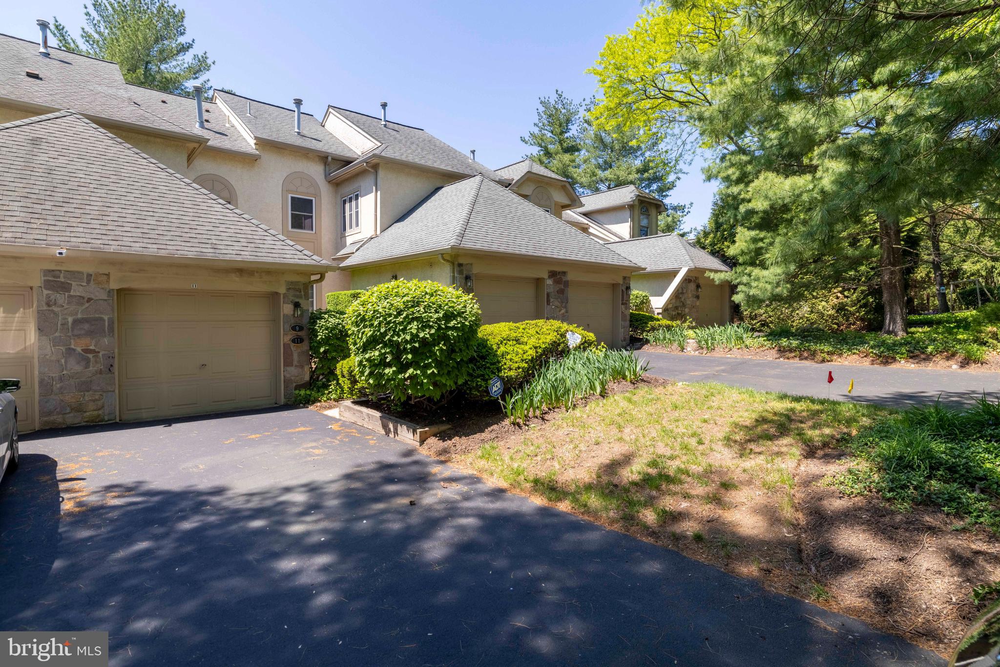BREYER WOODS - Residential
