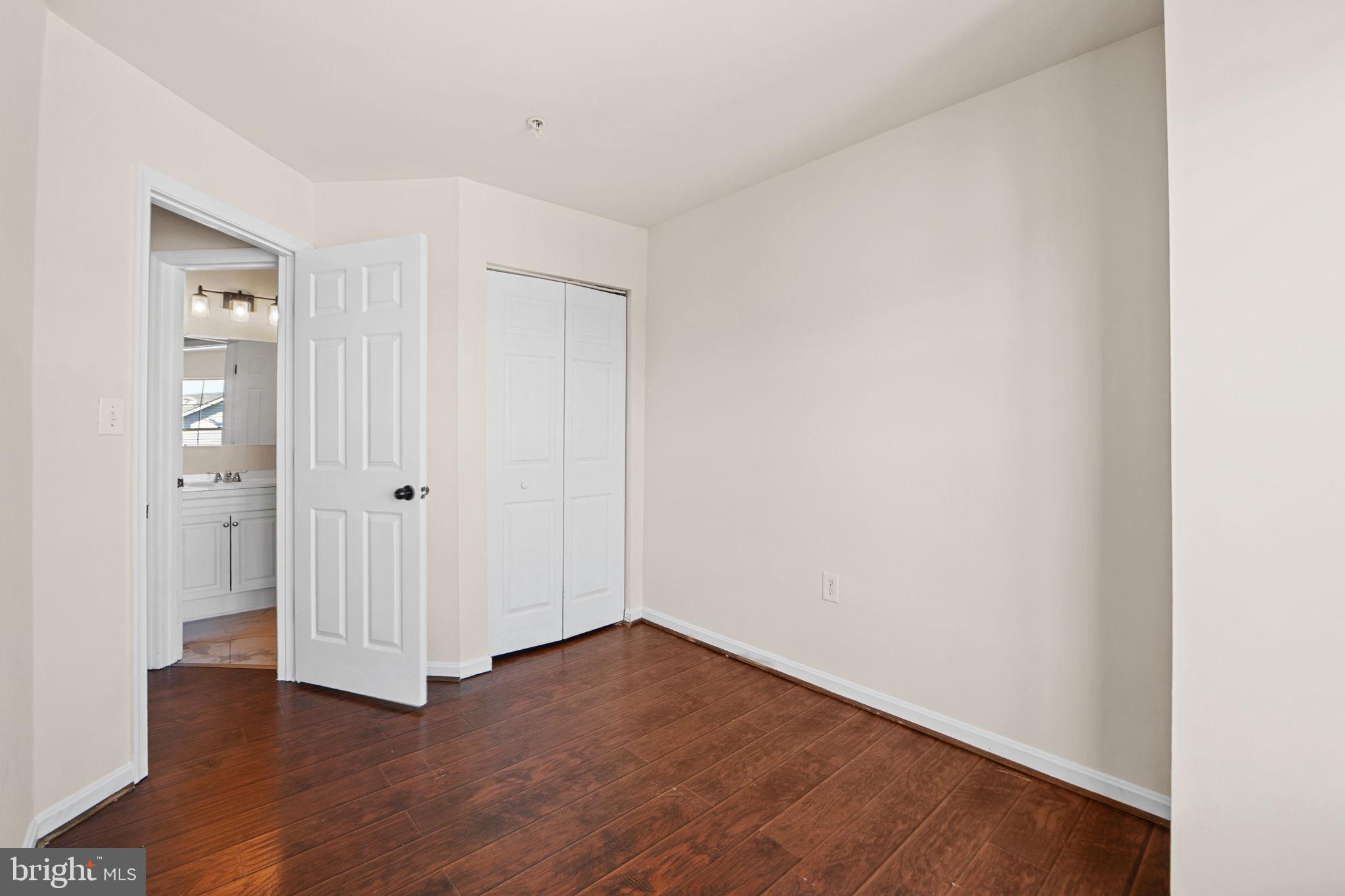 COMMONS OF AVALON - Residential