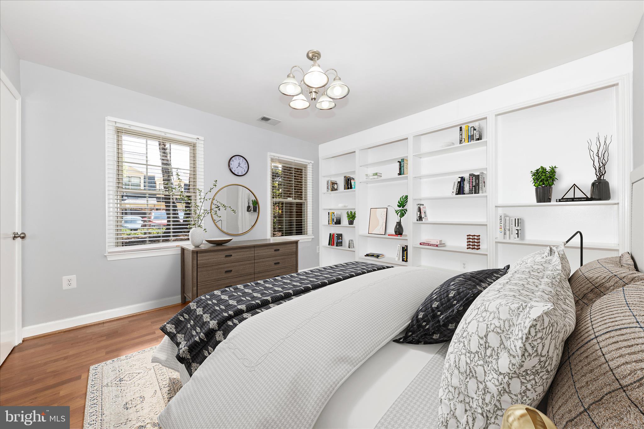 OLD GEORGETOWN VILLAGE - Residential