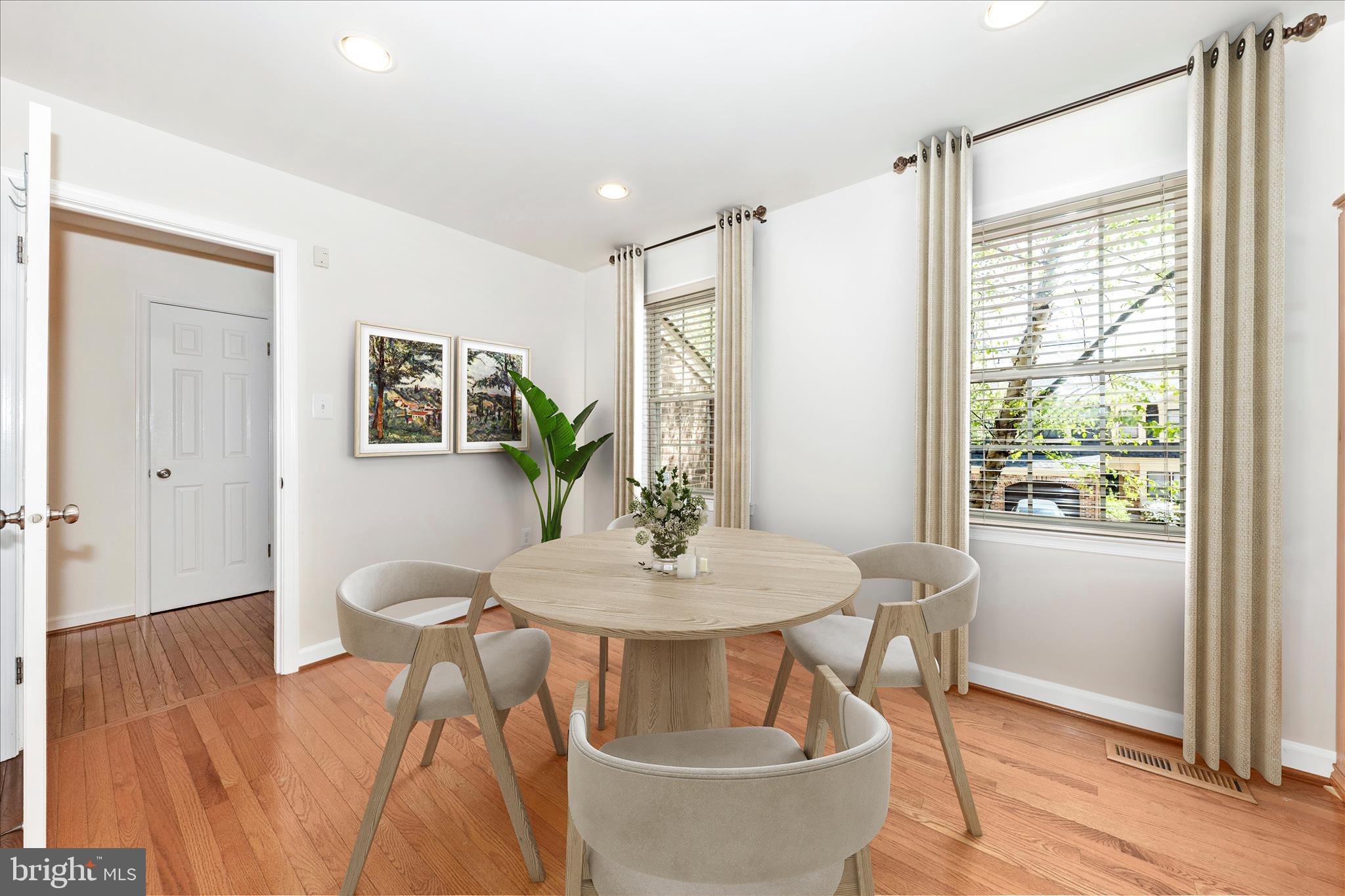 OLD GEORGETOWN VILLAGE - Residential