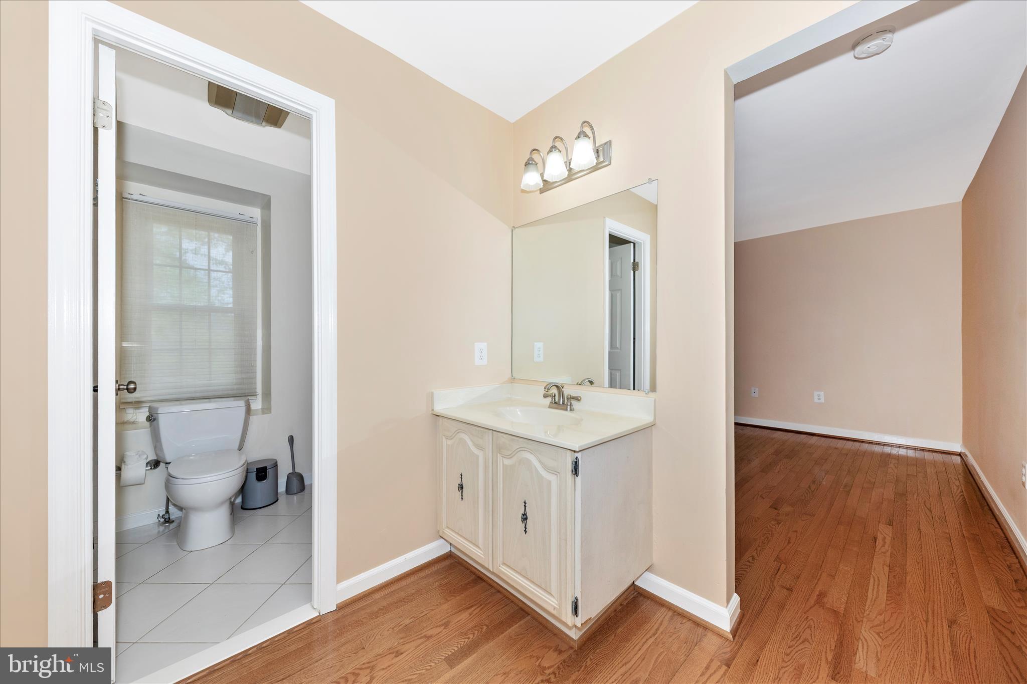 OLD GEORGETOWN VILLAGE - Residential