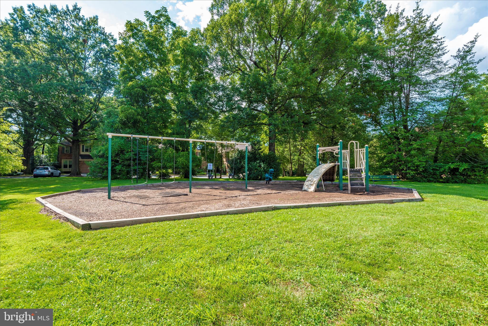 OLD GEORGETOWN VILLAGE - Residential