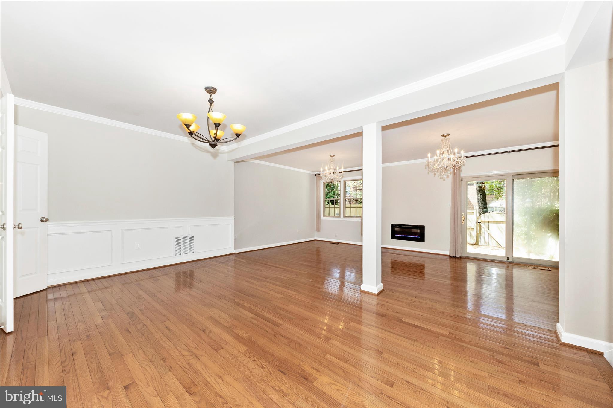 OLD GEORGETOWN VILLAGE - Residential