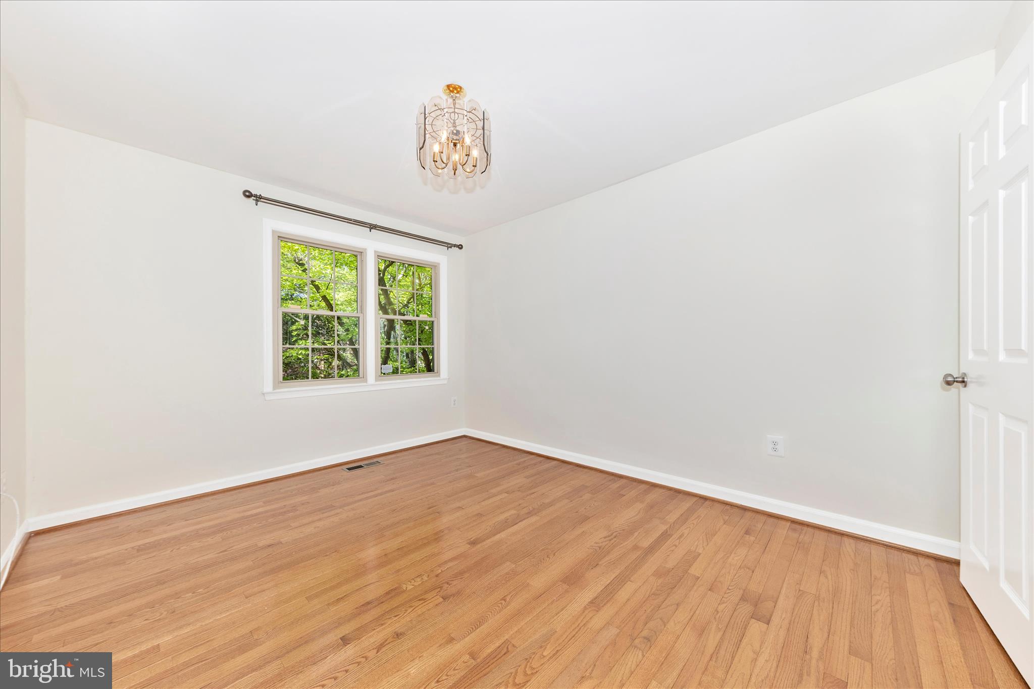 OLD GEORGETOWN VILLAGE - Residential