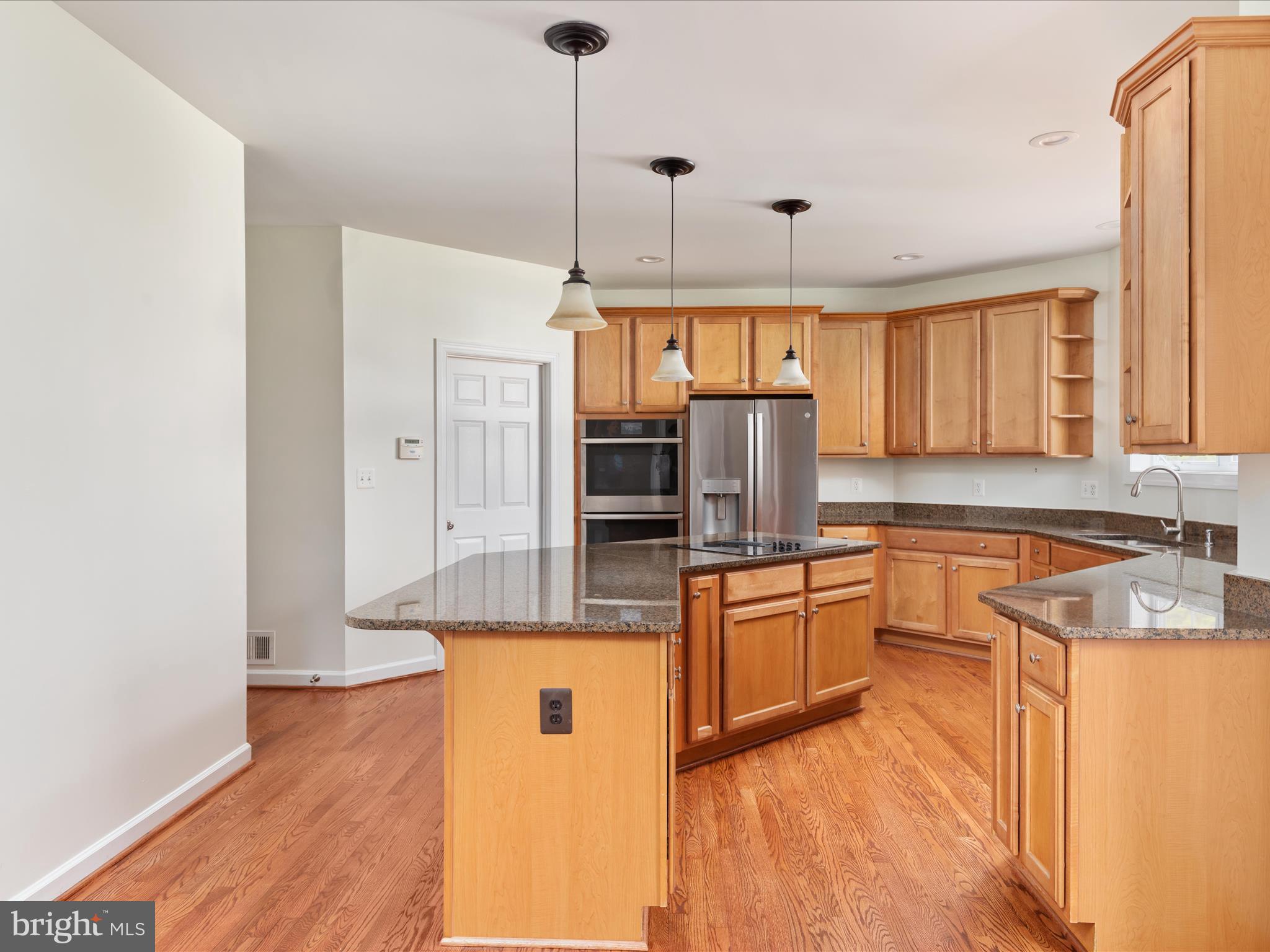 FAIRFAX ACRES - Residential