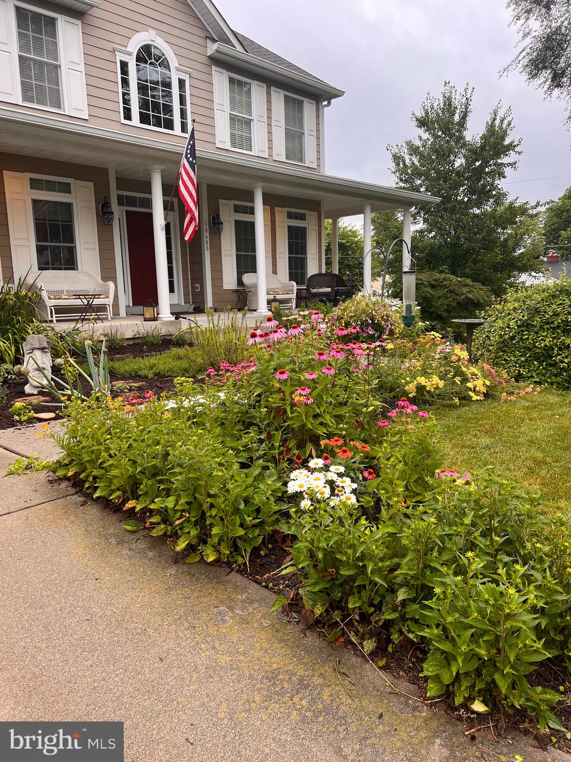 FAIRFAX ACRES - Residential