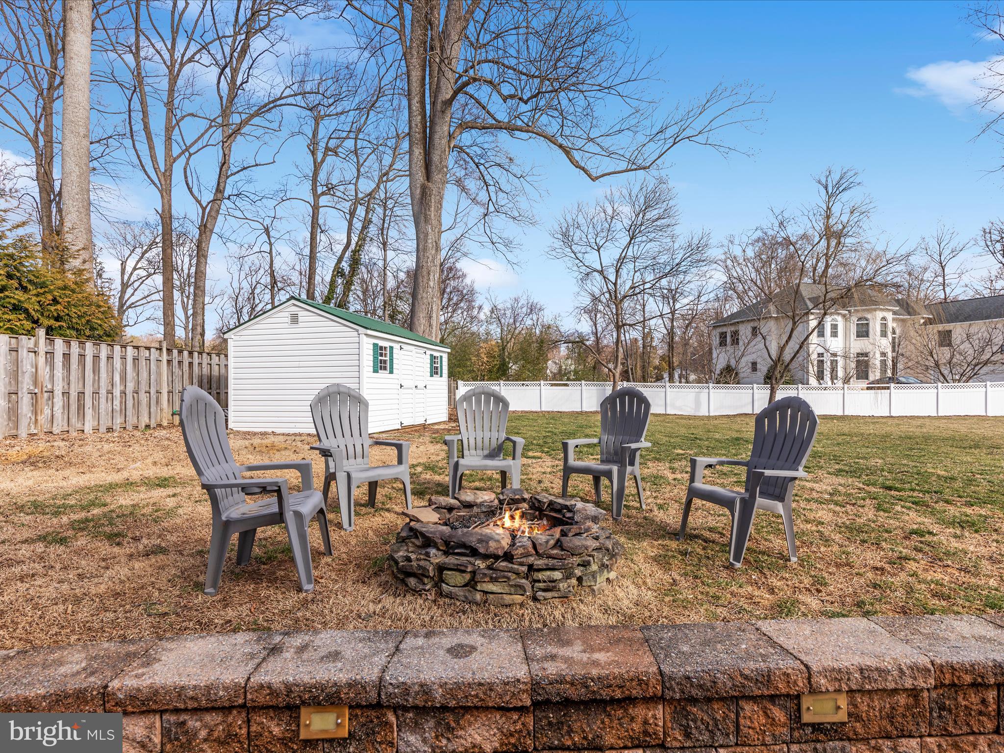 FAIRFAX ACRES - Residential