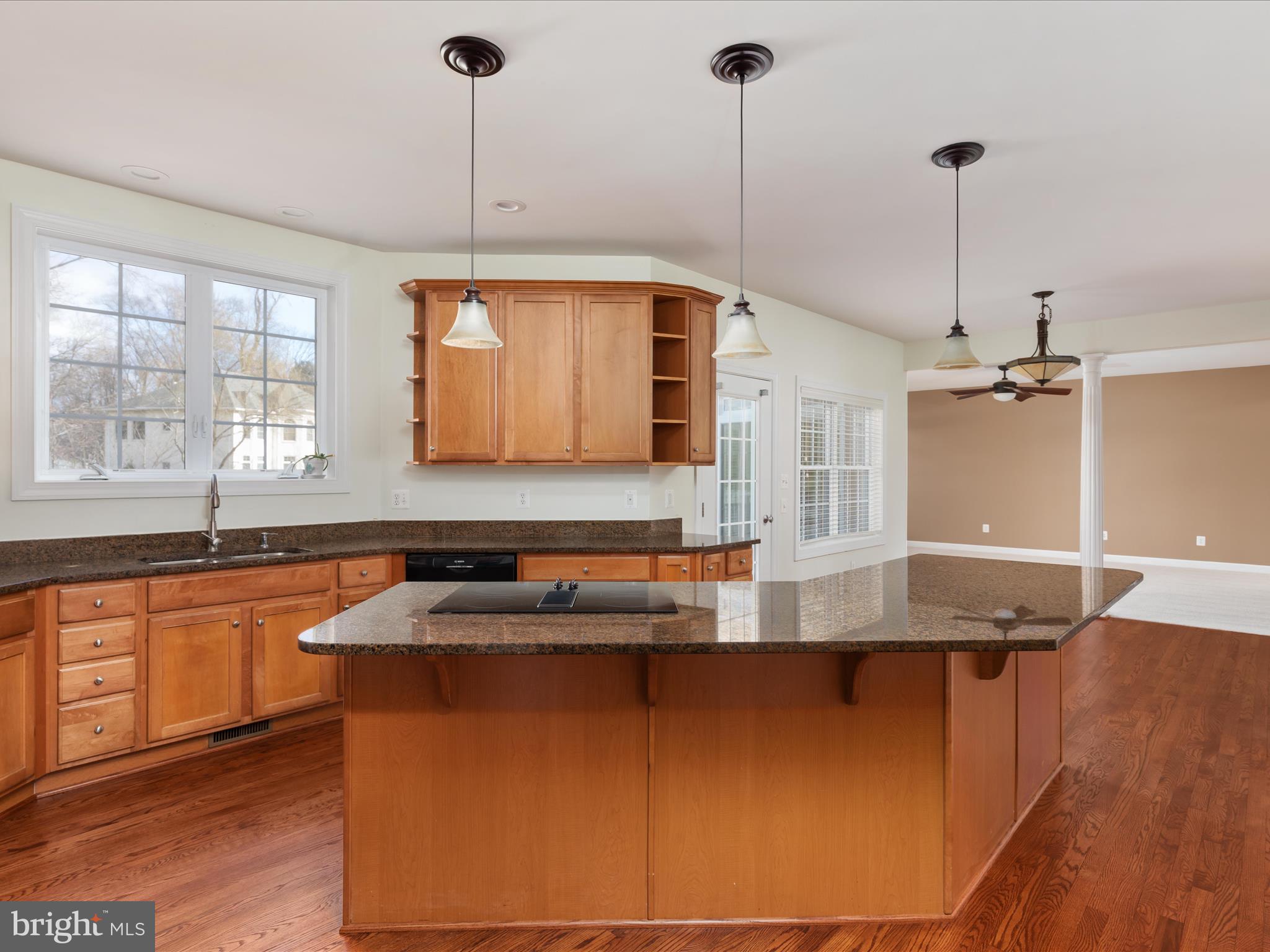 FAIRFAX ACRES - Residential