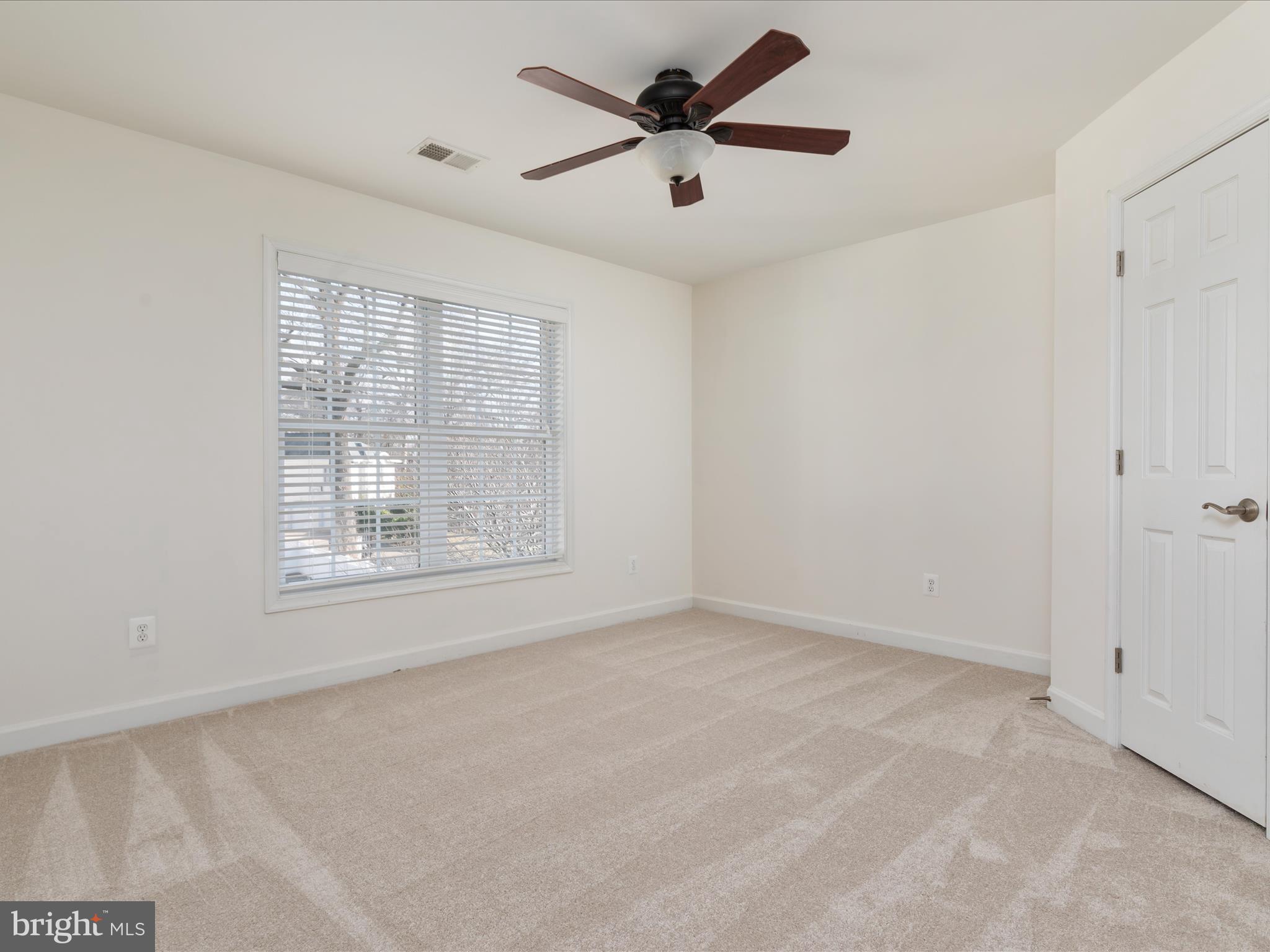 FAIRFAX ACRES - Residential