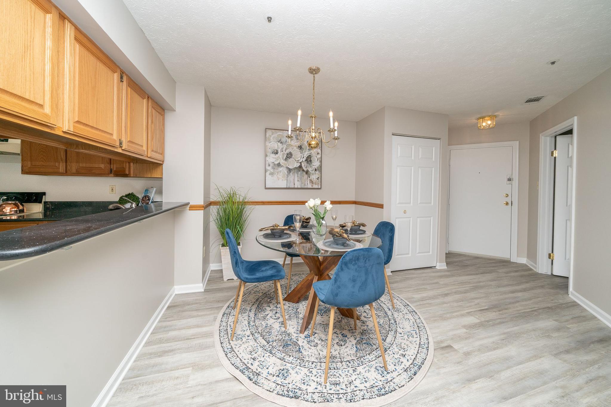 WATERS EDGE AT NORTH LAKE - Residential