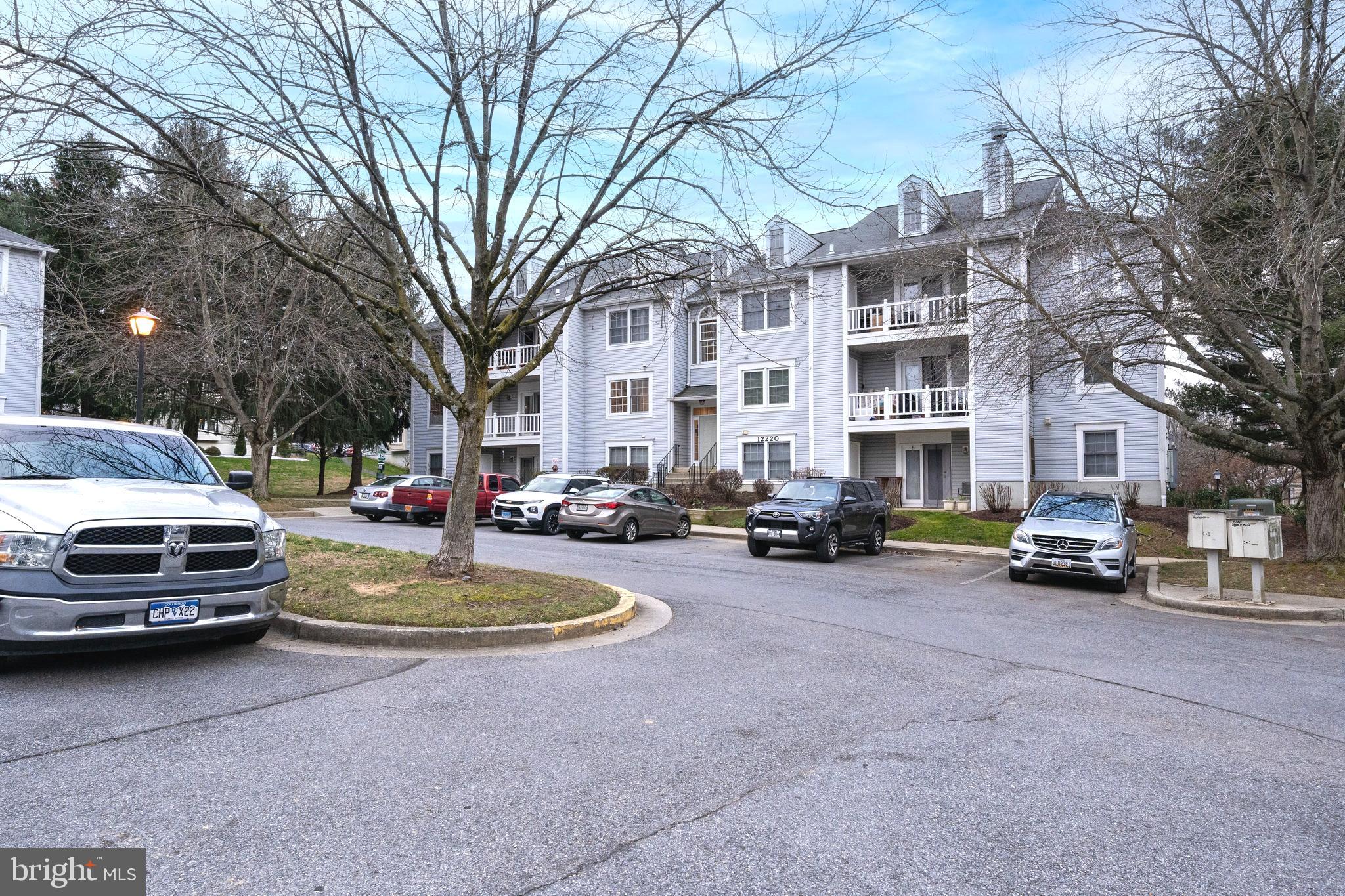 WATERS EDGE AT NORTH LAKE - Residential
