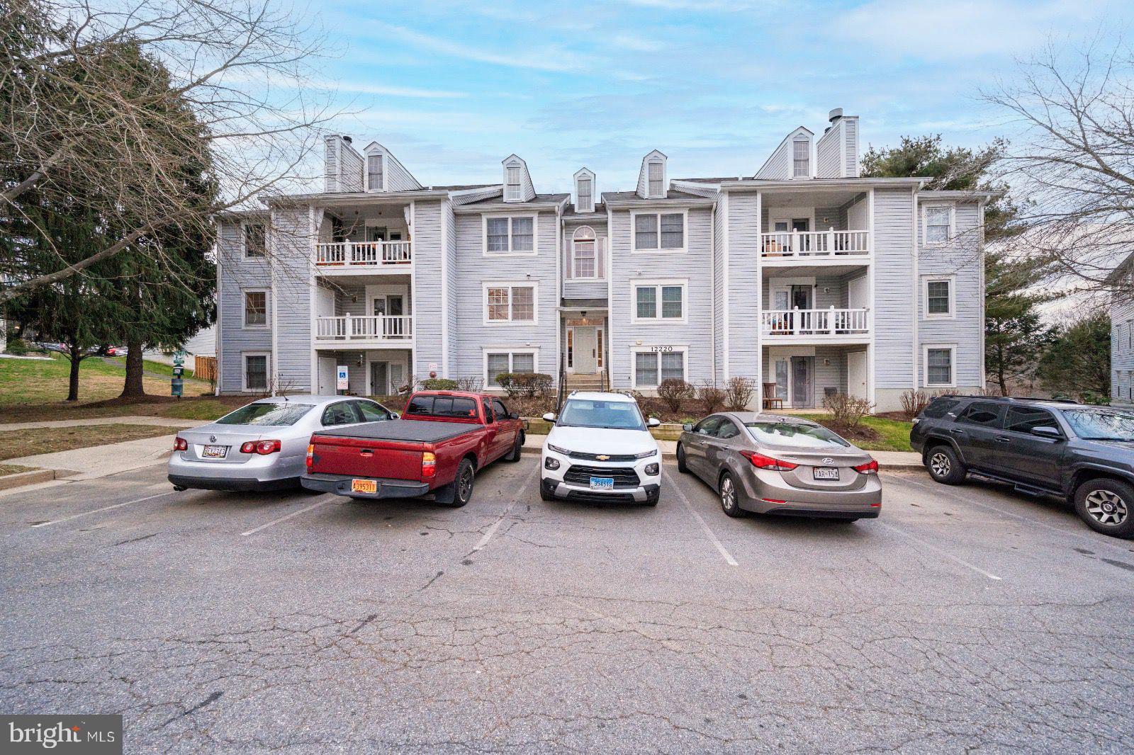 WATERS EDGE AT NORTH LAKE - Residential