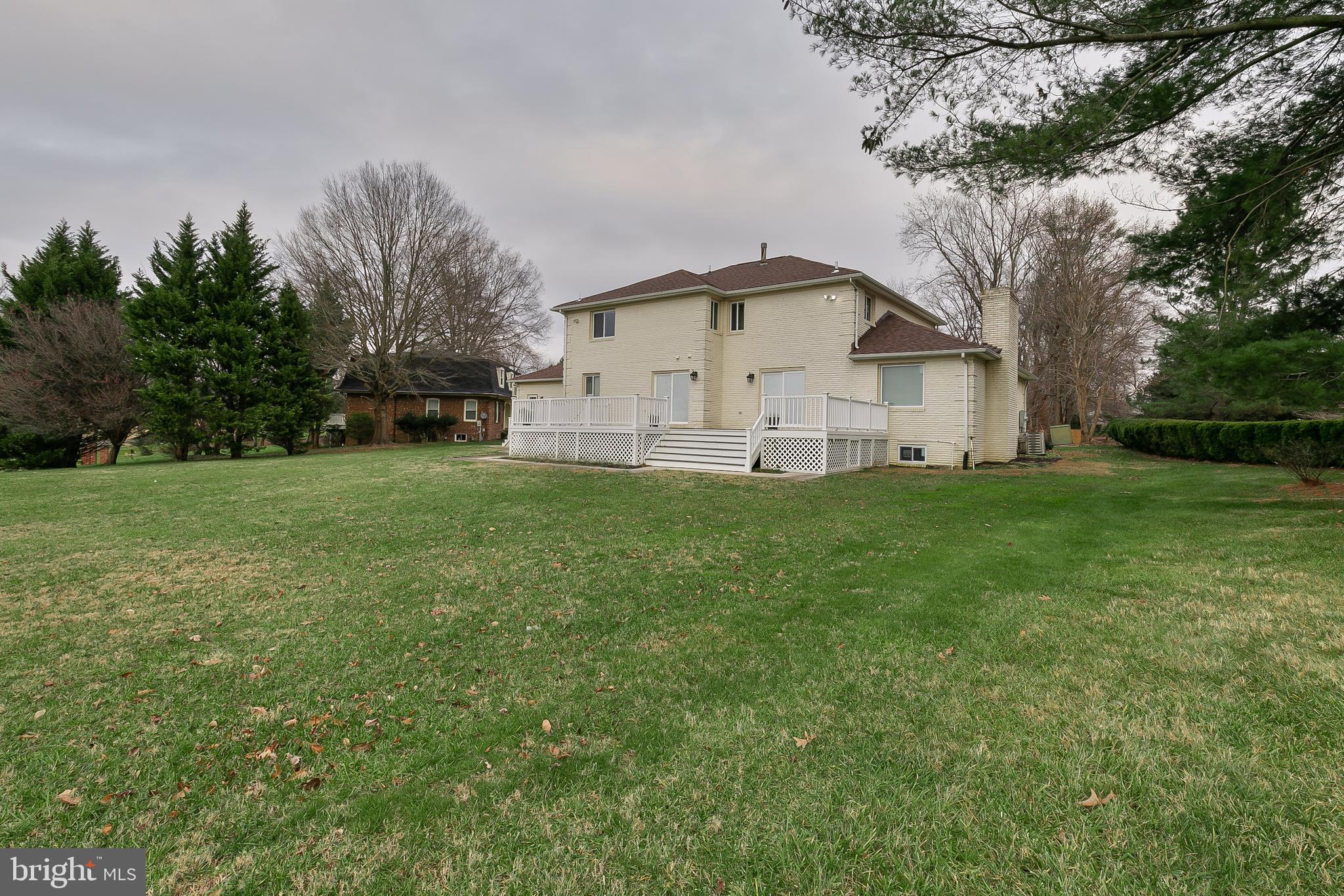 TANTALLON ON THE POTOMAC - Residential Lease