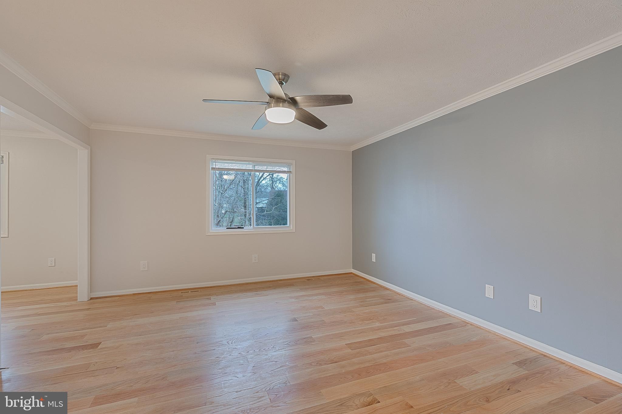 TANTALLON ON THE POTOMAC - Residential Lease