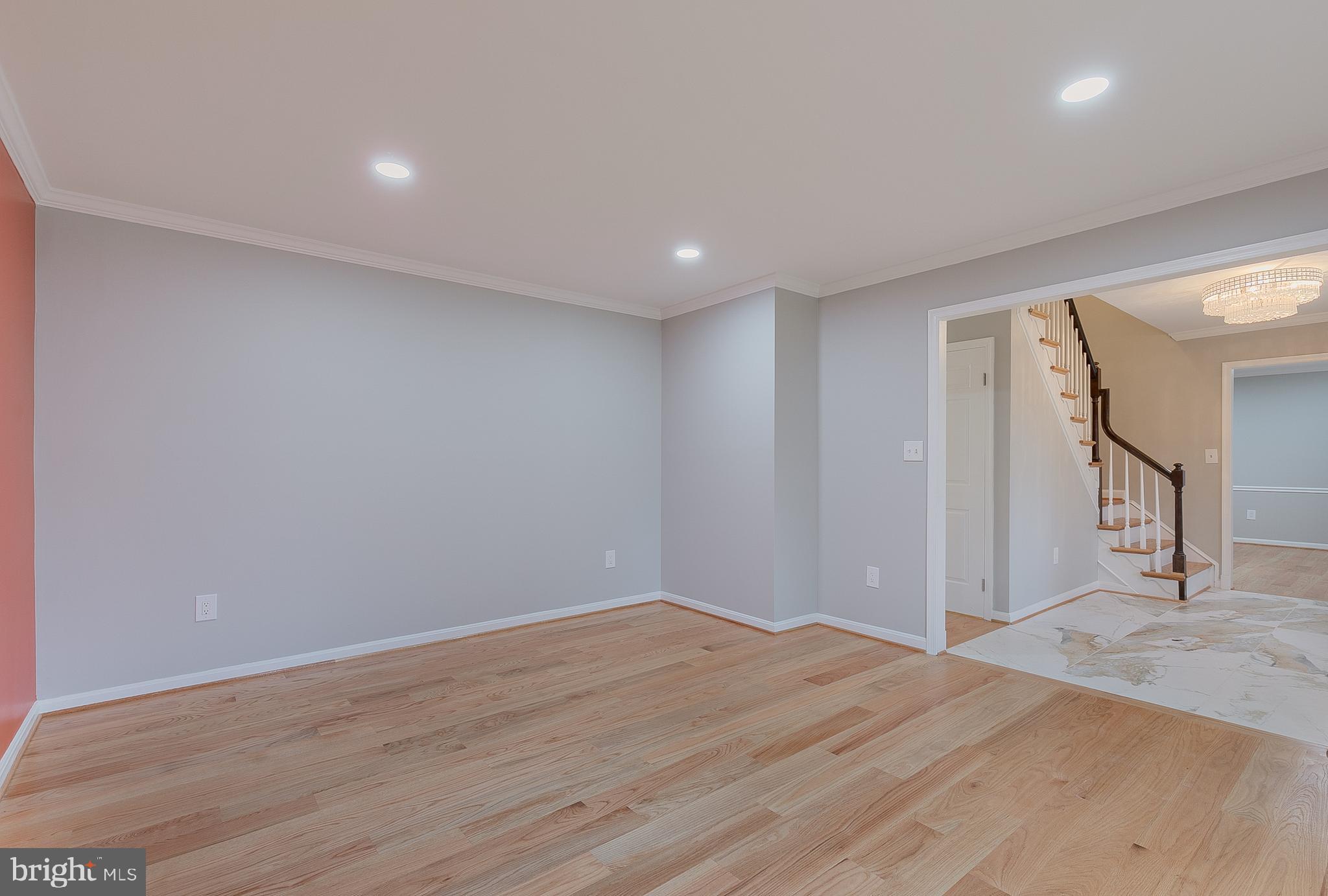 TANTALLON ON THE POTOMAC - Residential Lease