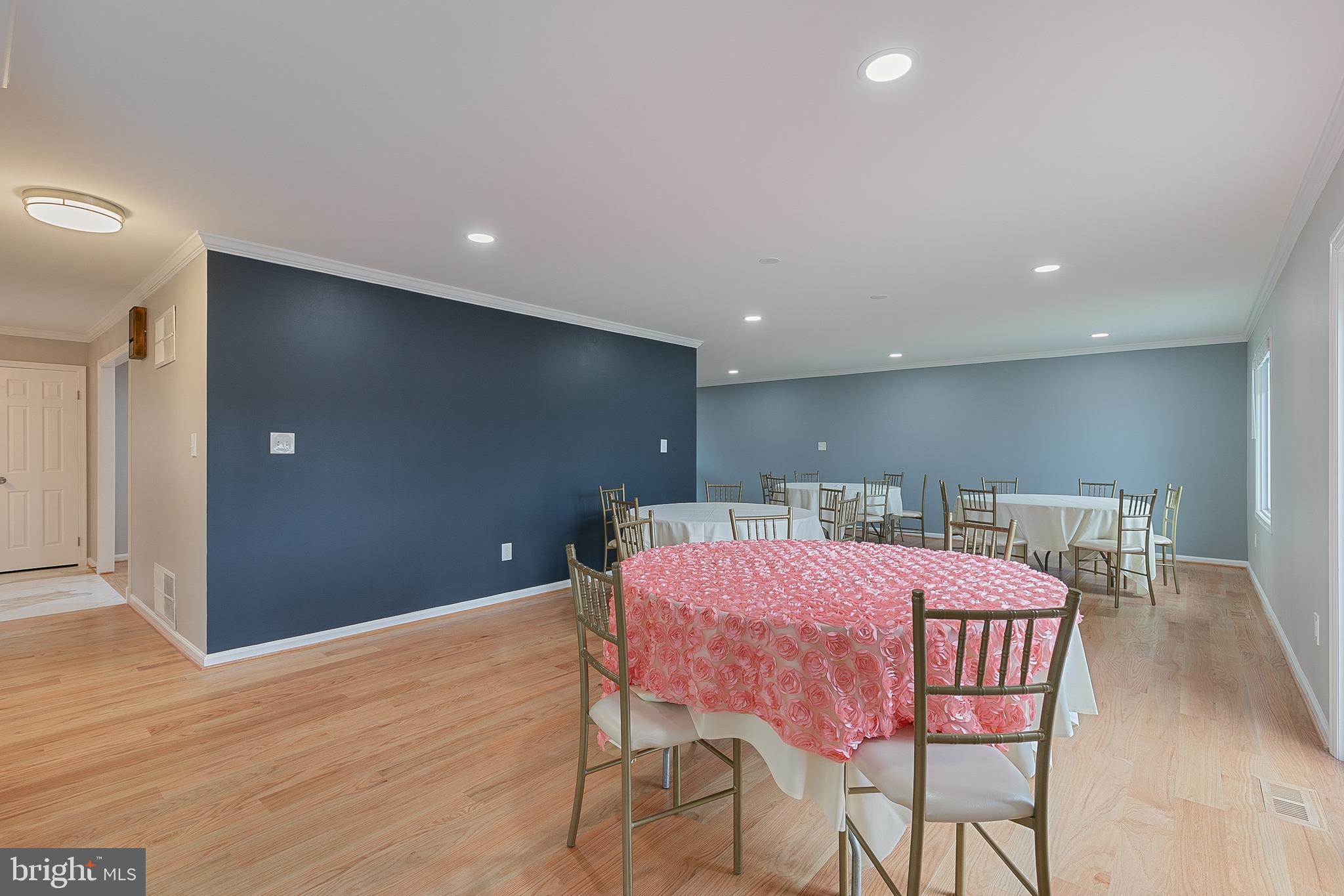 TANTALLON ON THE POTOMAC - Residential Lease