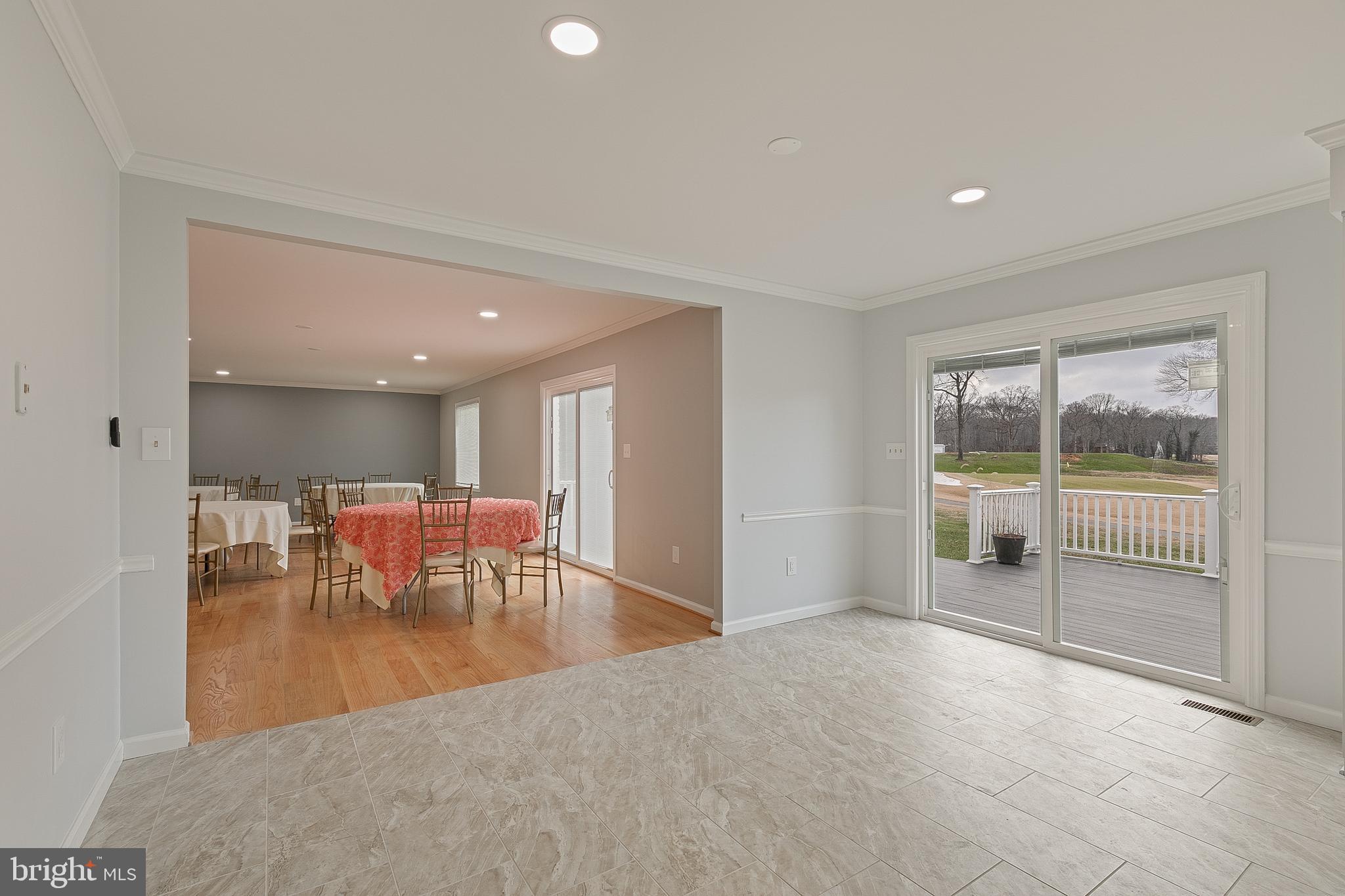 TANTALLON ON THE POTOMAC - Residential Lease