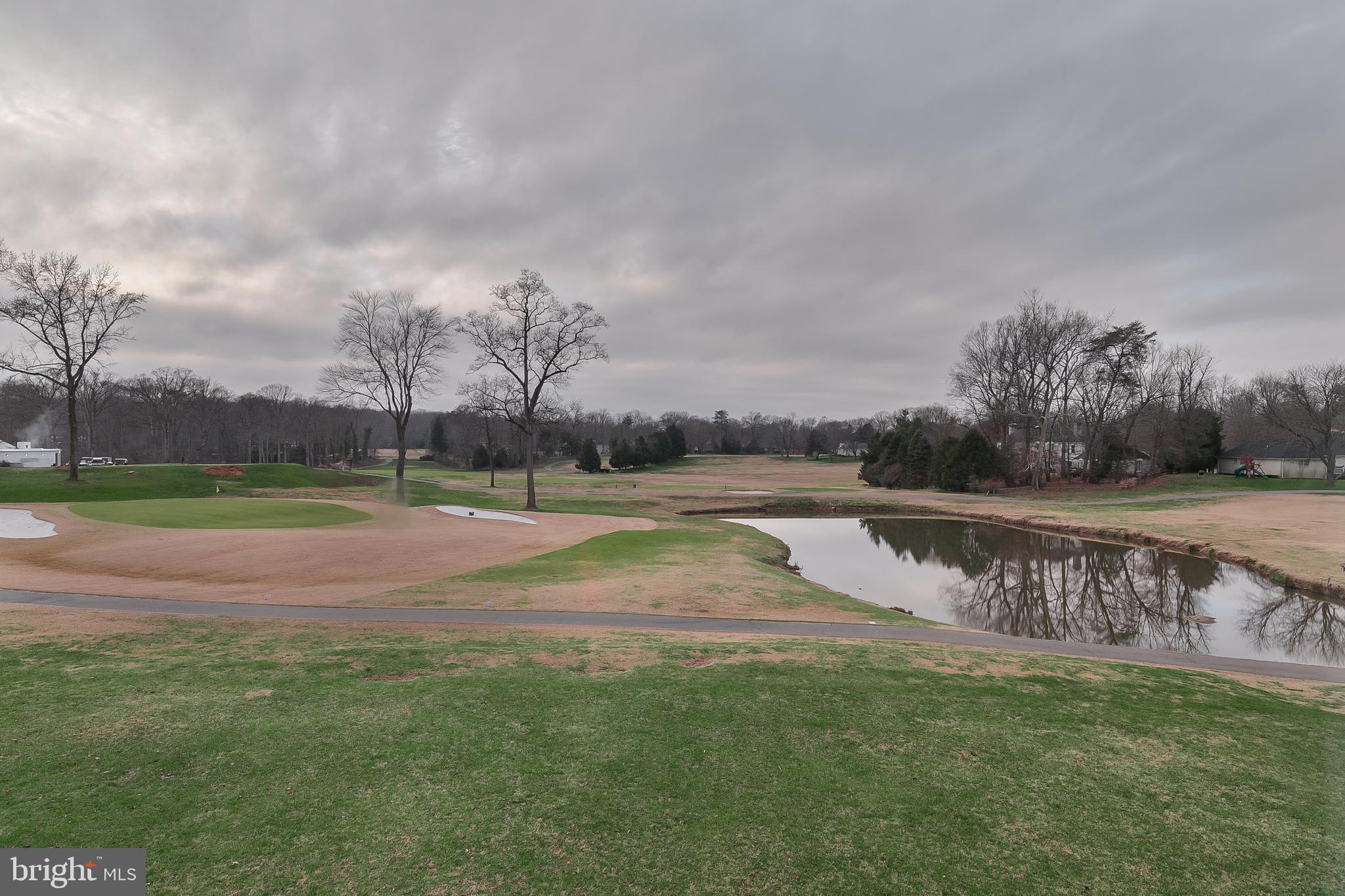 TANTALLON ON THE POTOMAC - Residential Lease