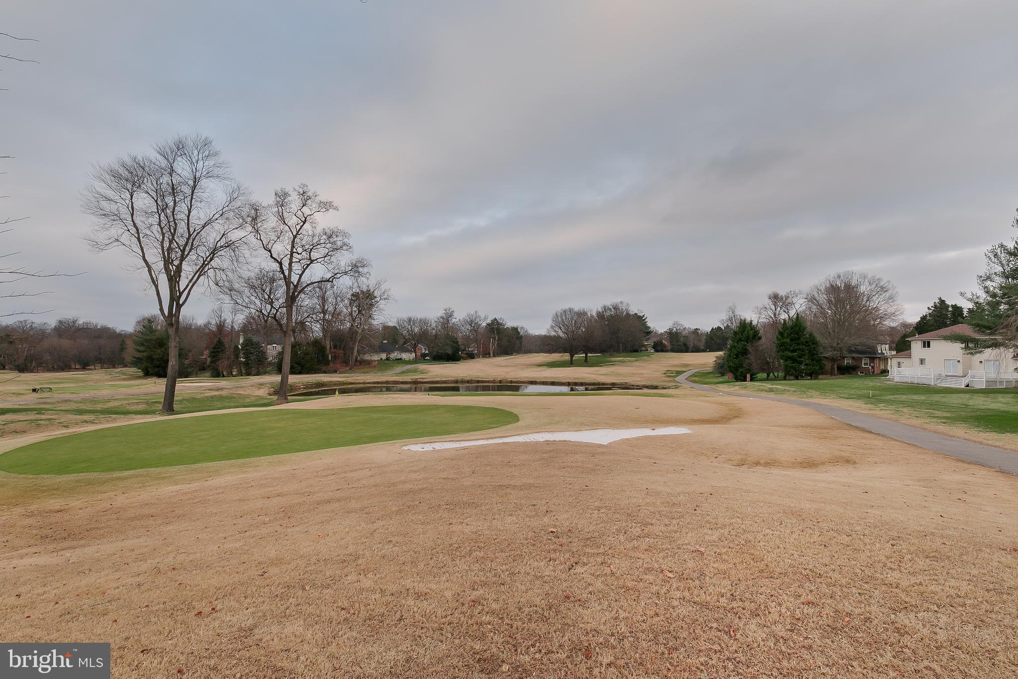TANTALLON ON THE POTOMAC - Residential Lease