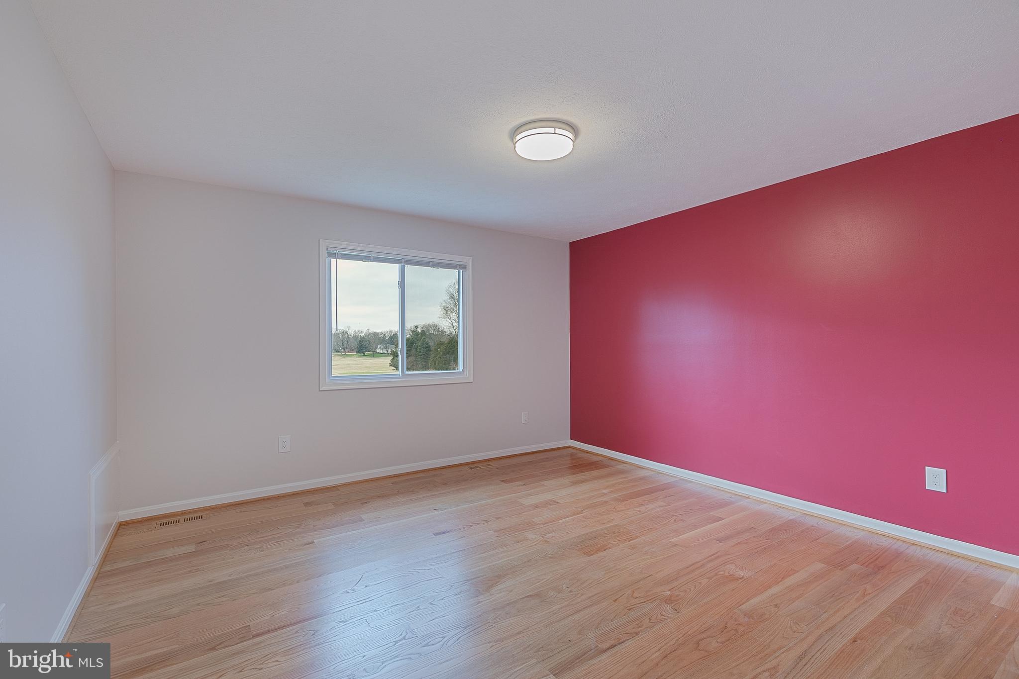 TANTALLON ON THE POTOMAC - Residential Lease