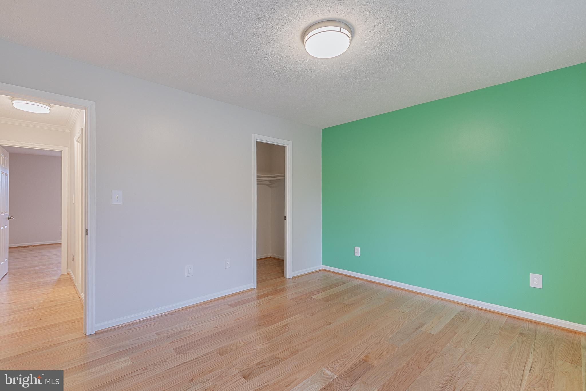 TANTALLON ON THE POTOMAC - Residential Lease