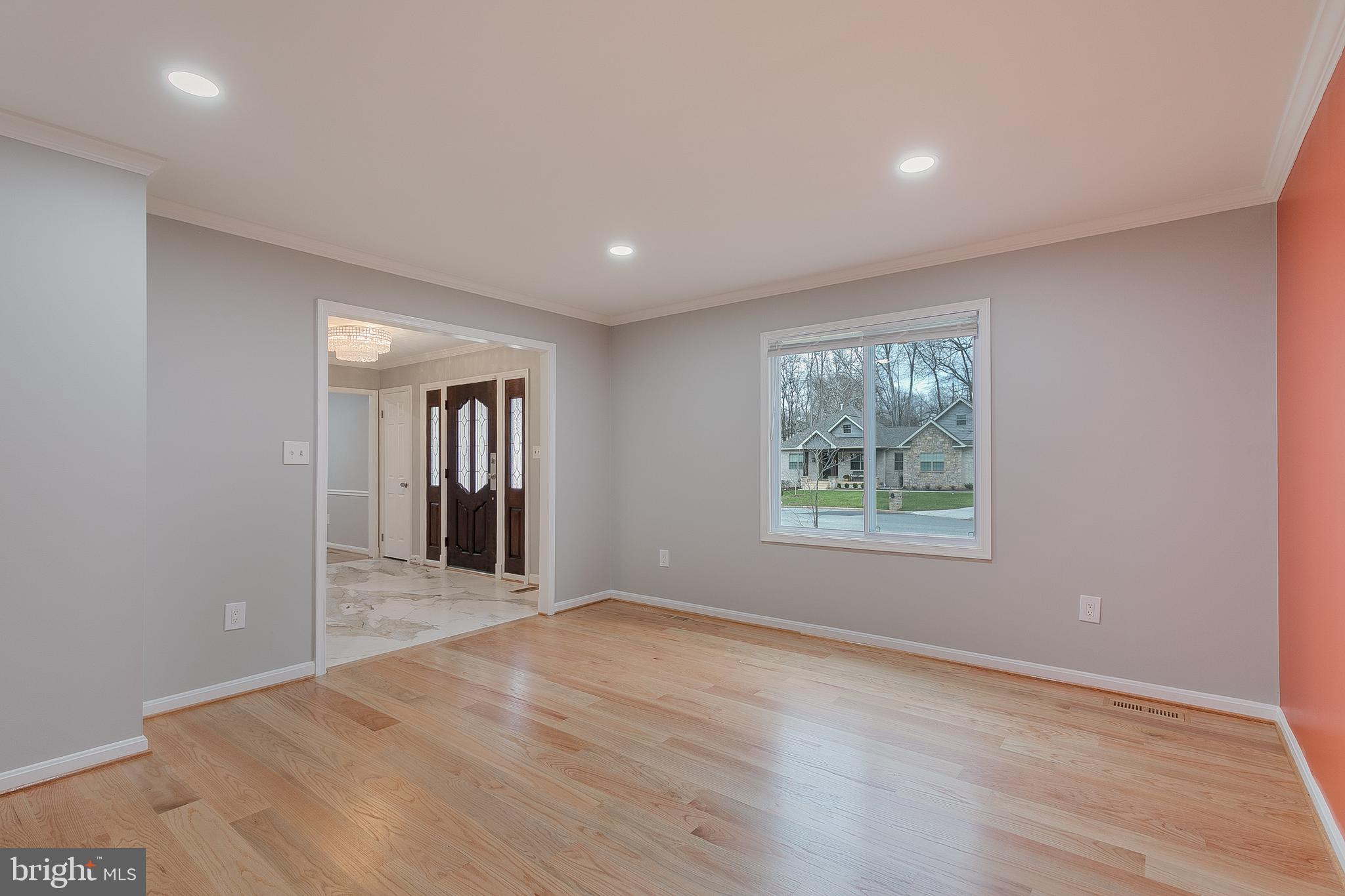 TANTALLON ON THE POTOMAC - Residential Lease