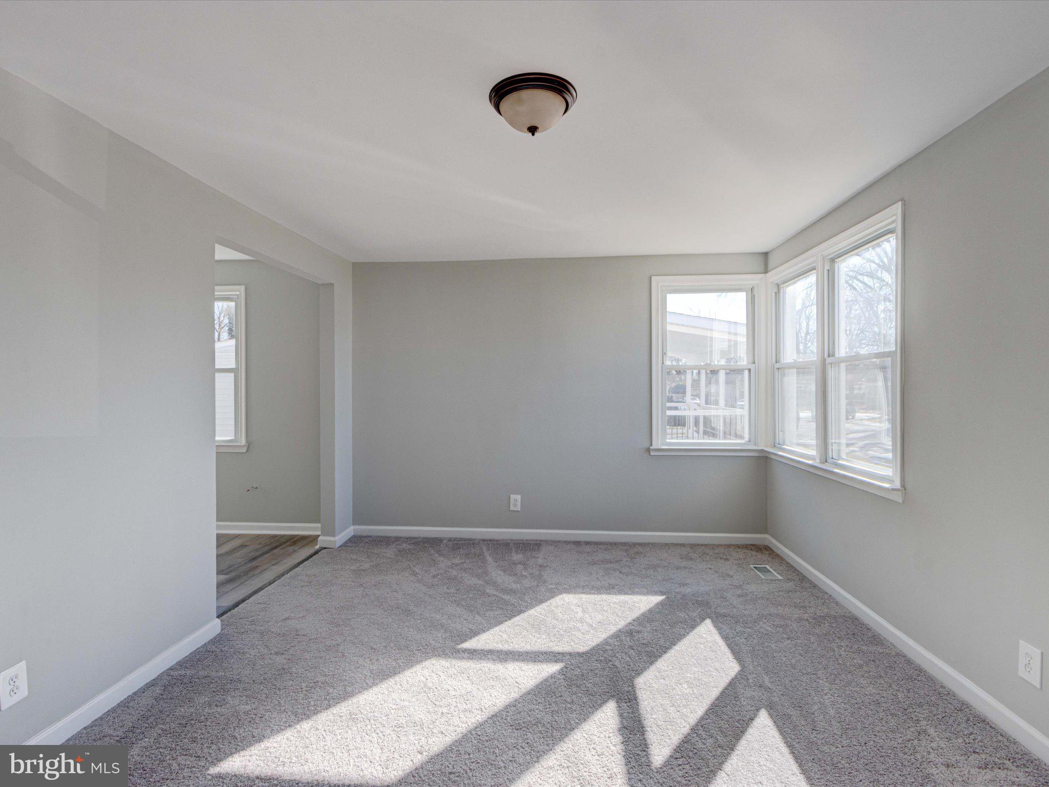 MUNROE GARDENS - Residential