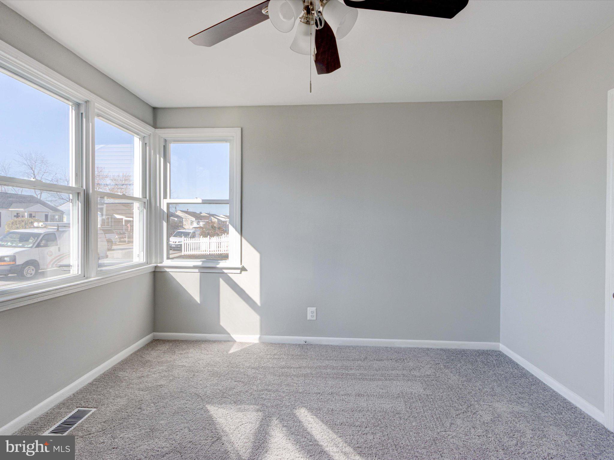 MUNROE GARDENS - Residential