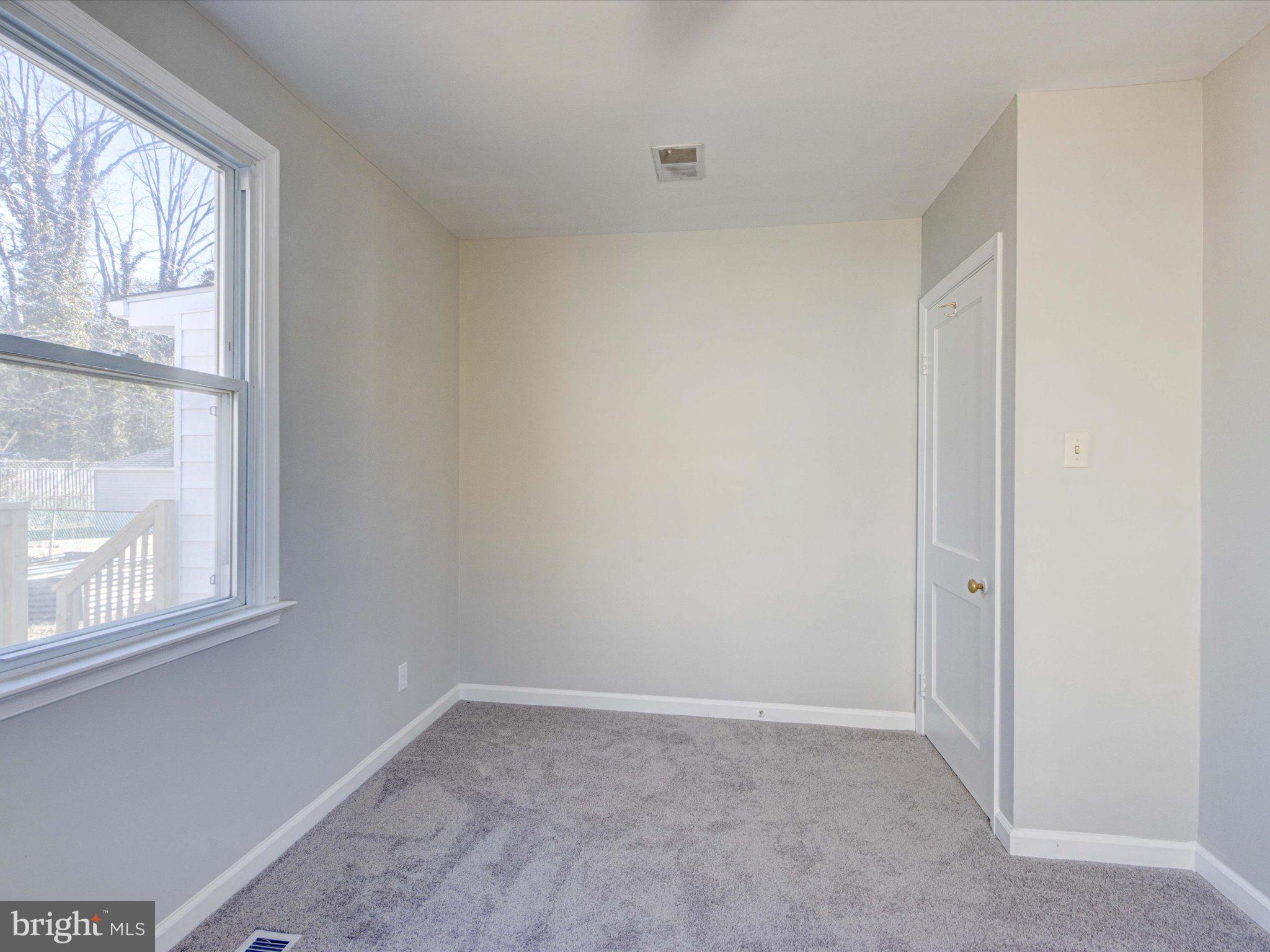 MUNROE GARDENS - Residential