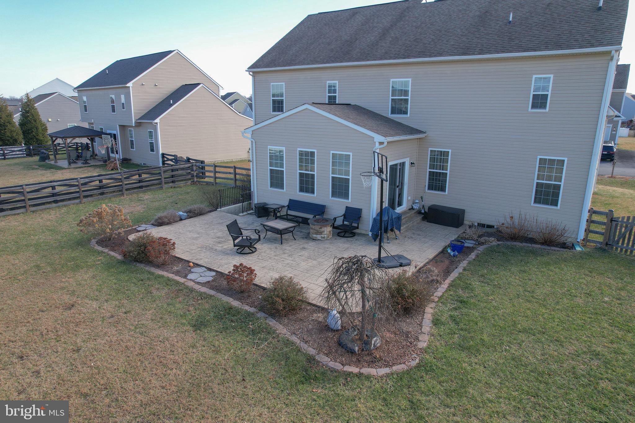 SPRINGDALE FARM - Residential