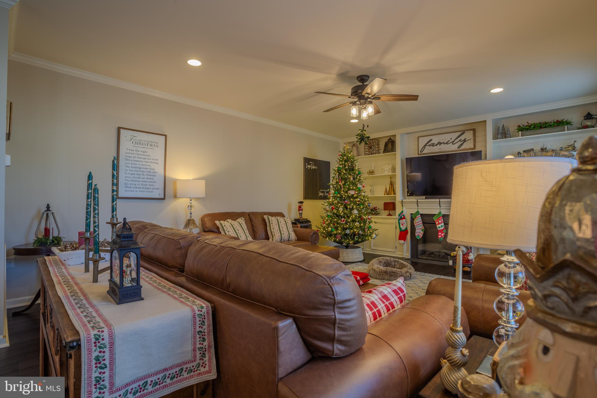 SPRINGDALE FARM - Residential