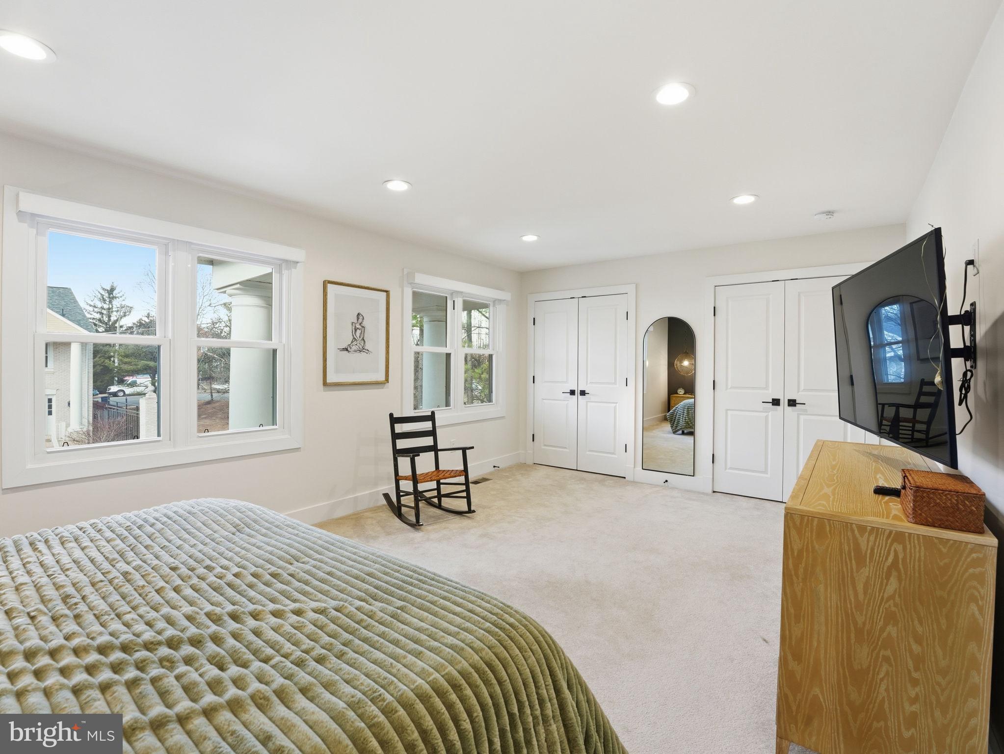 MONTICELLO OF TYSONS - Residential