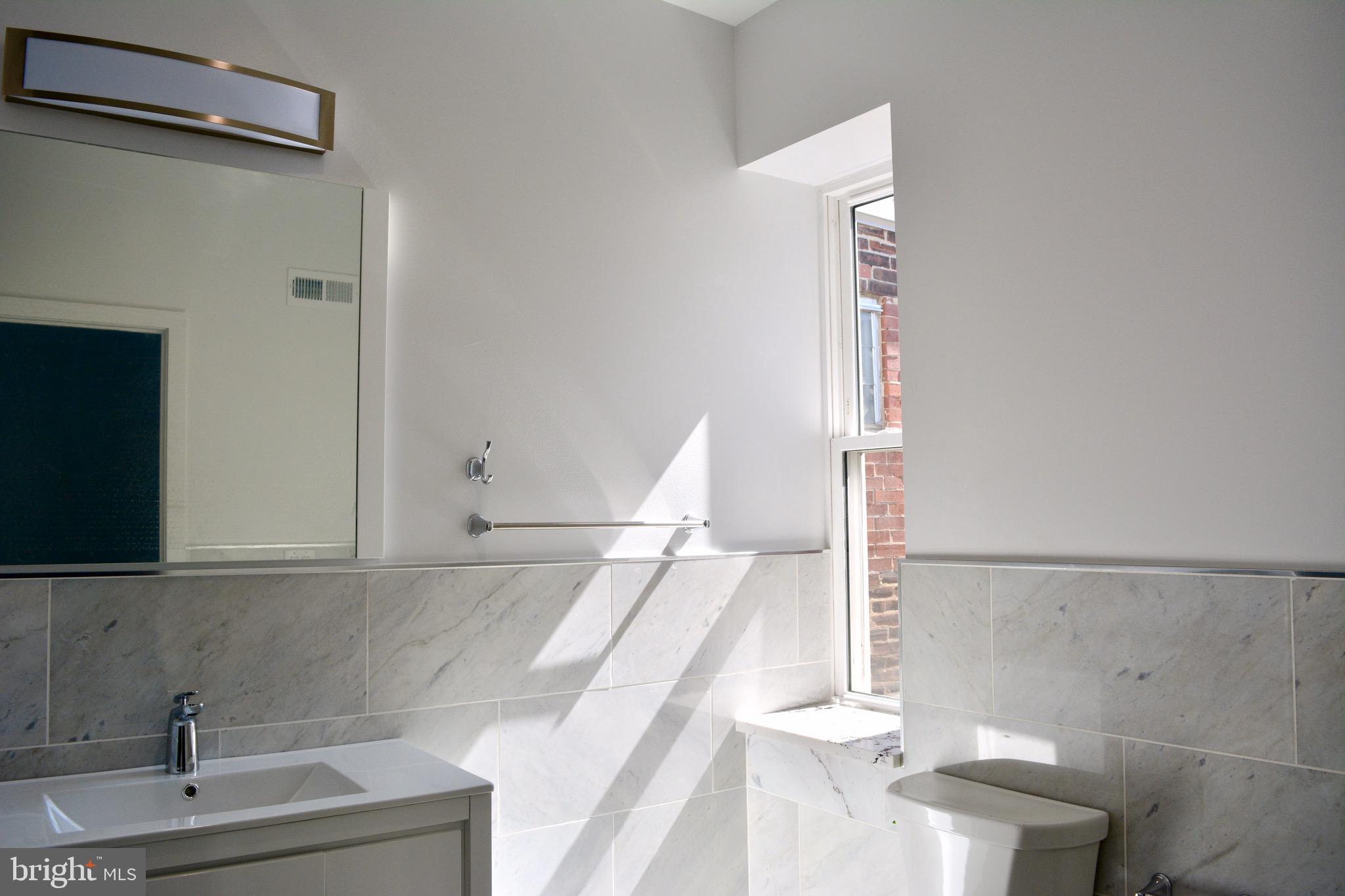 PORT RICHMOND - Residential