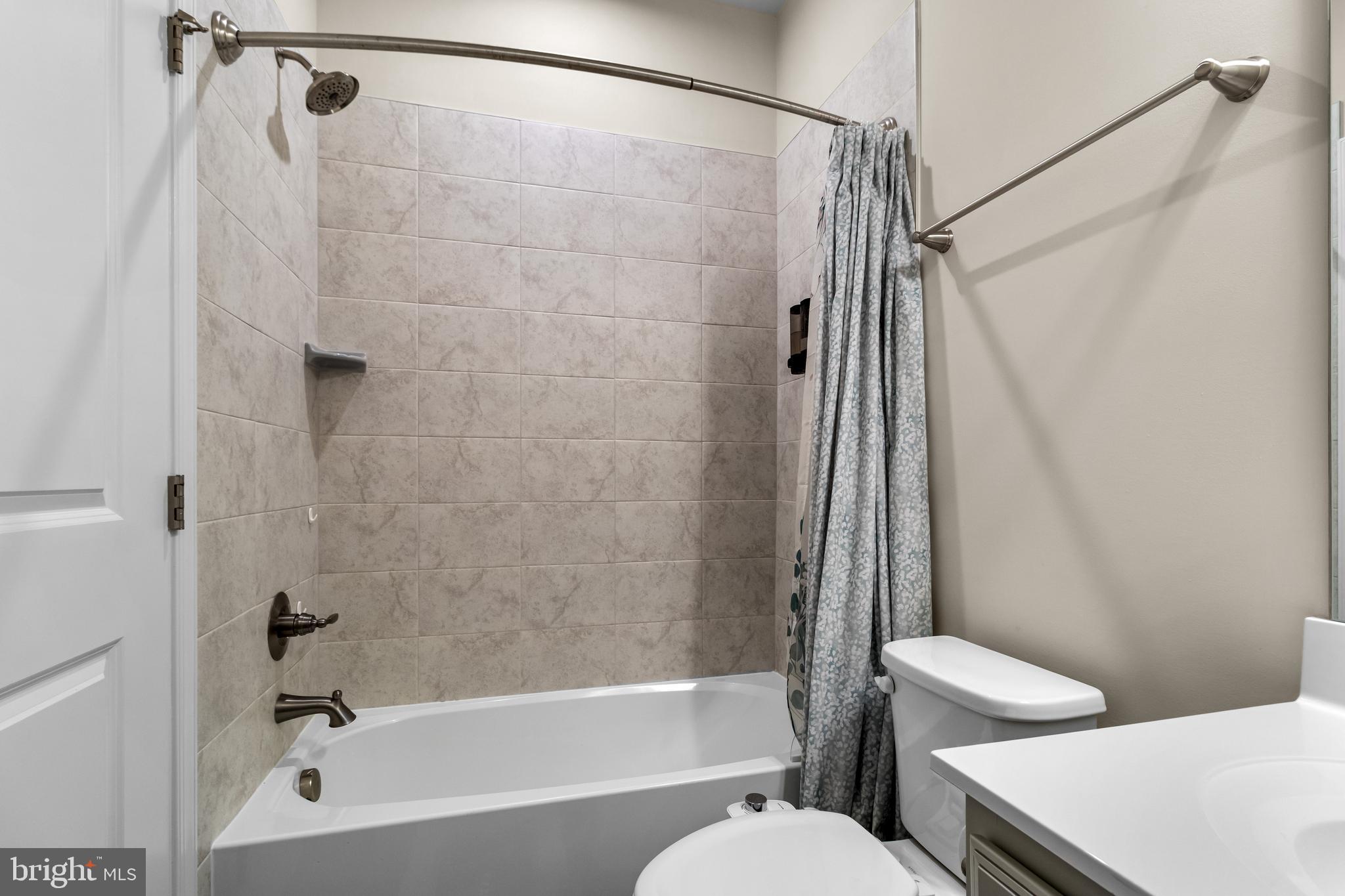 PARKSIDE - Residential