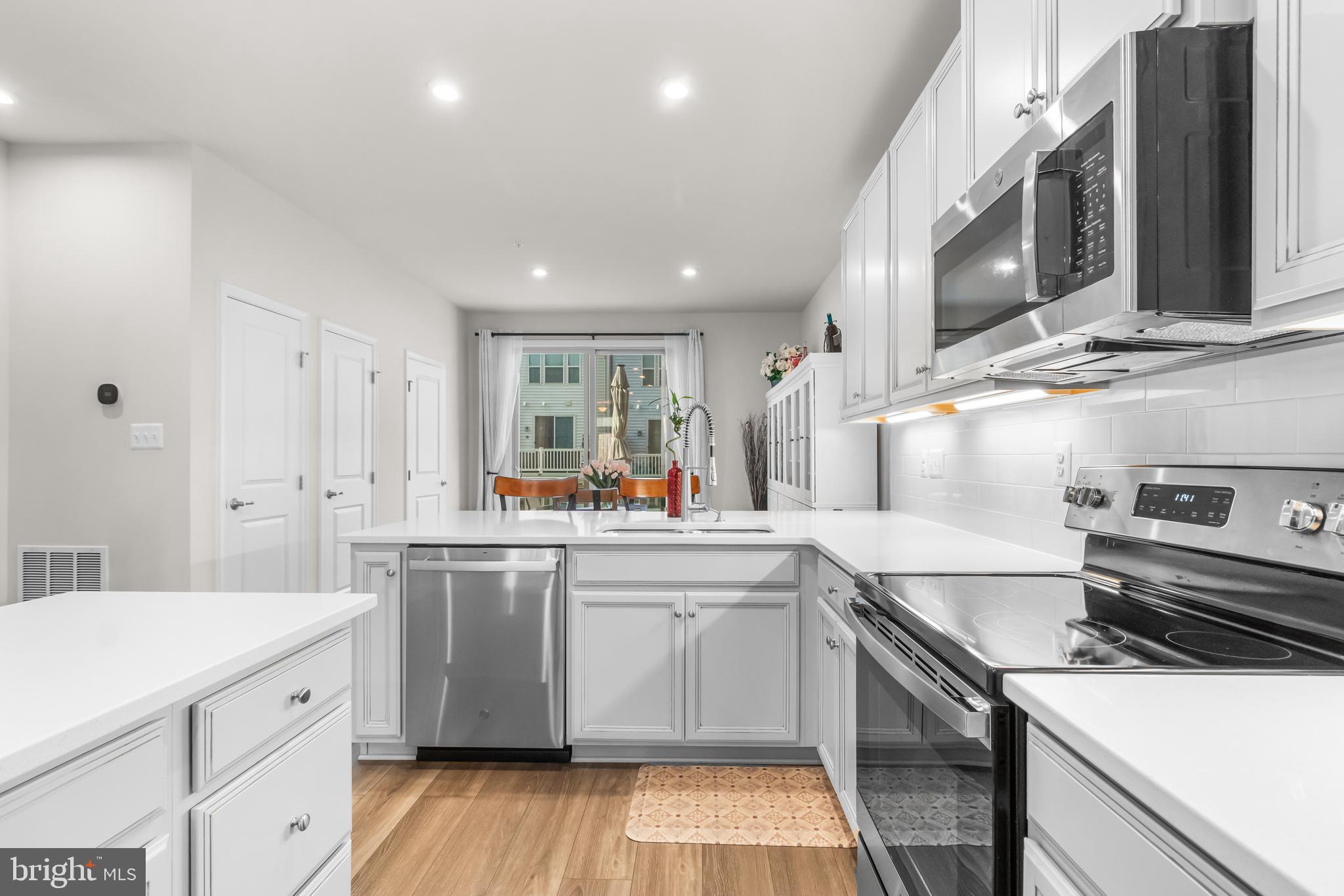 PARKSIDE - Residential