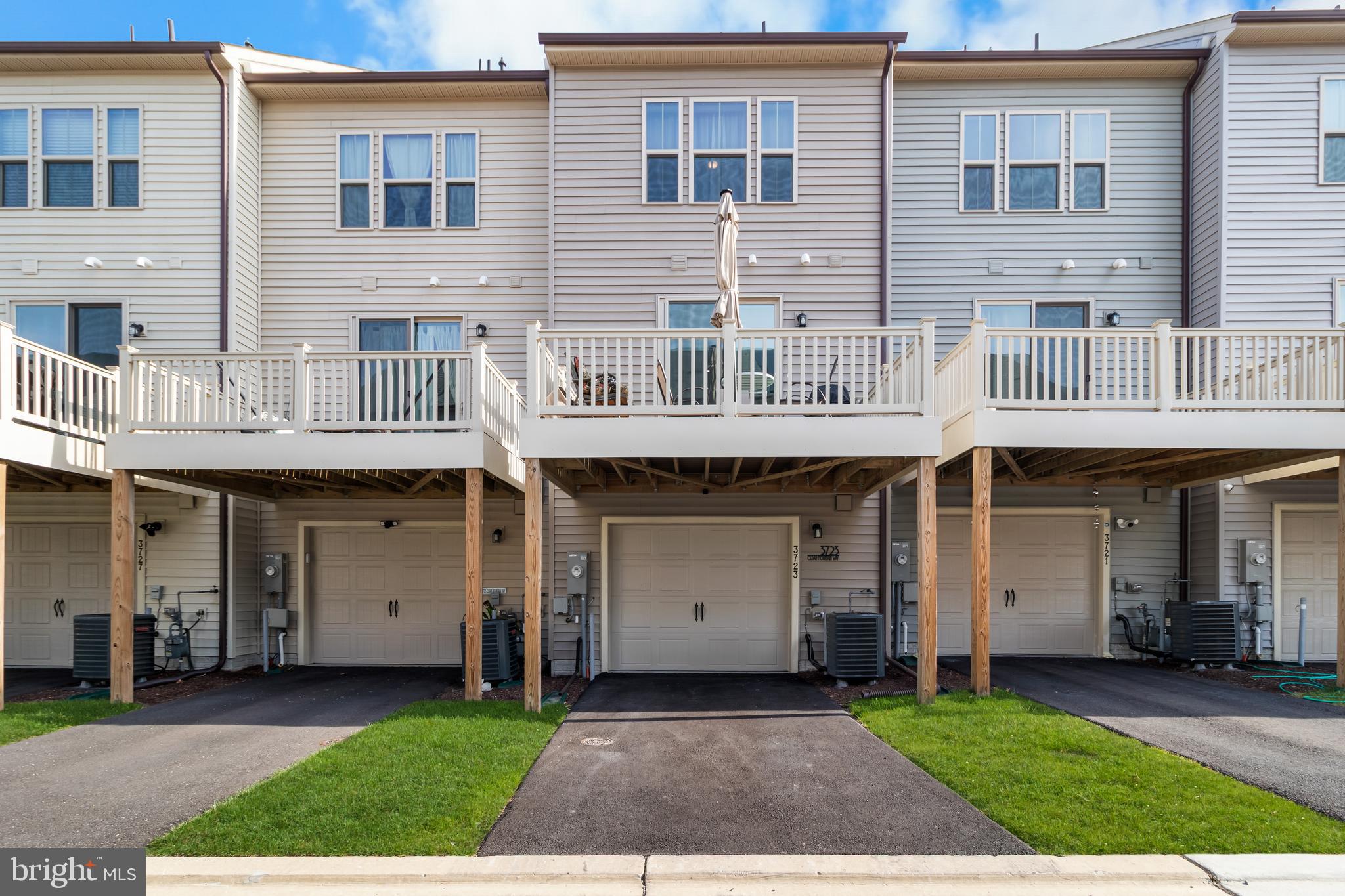 PARKSIDE - Residential