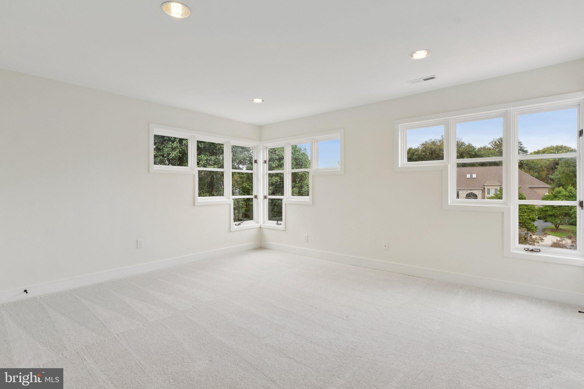 BLENHEIM - Residential