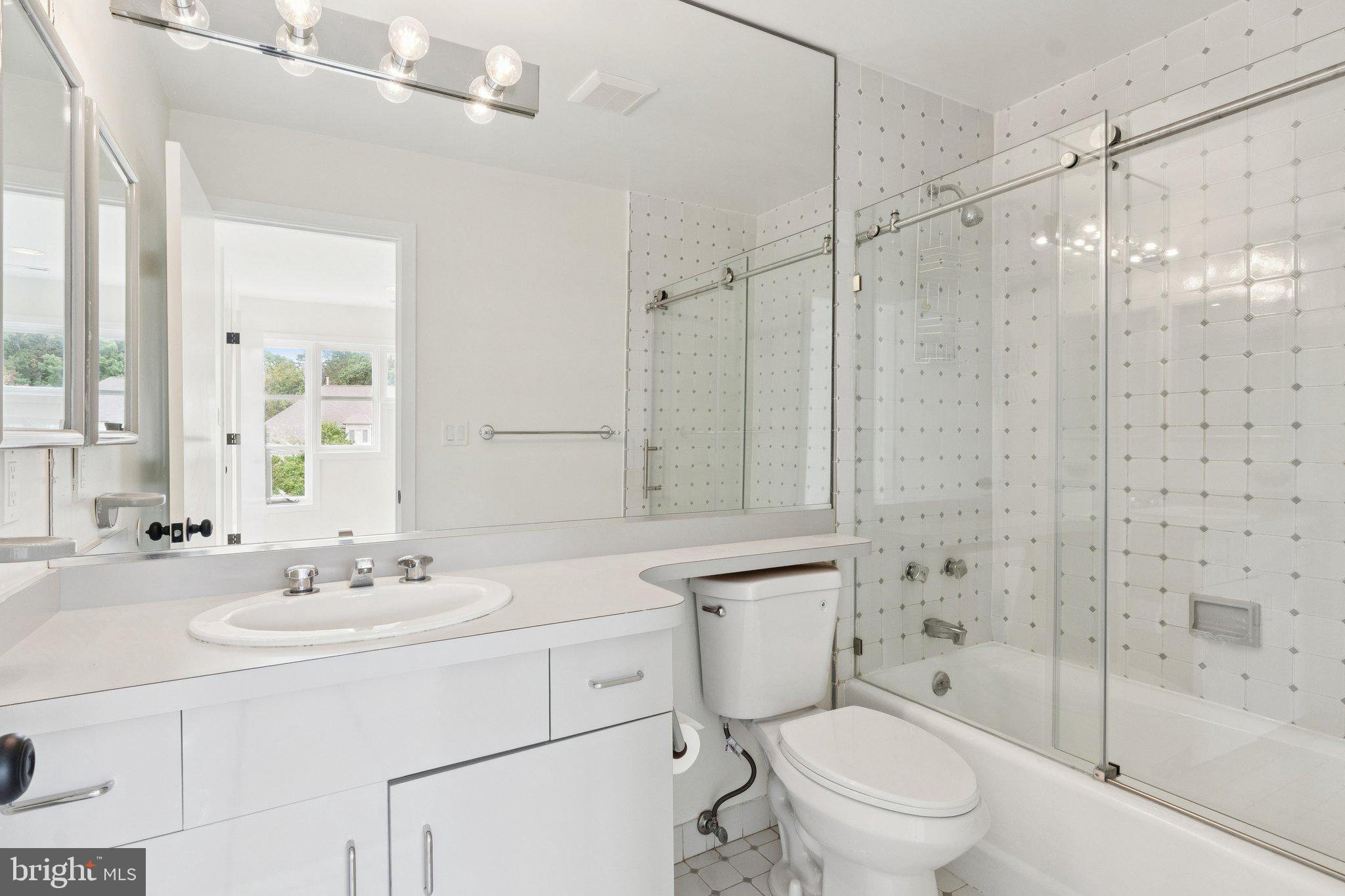 BLENHEIM - Residential