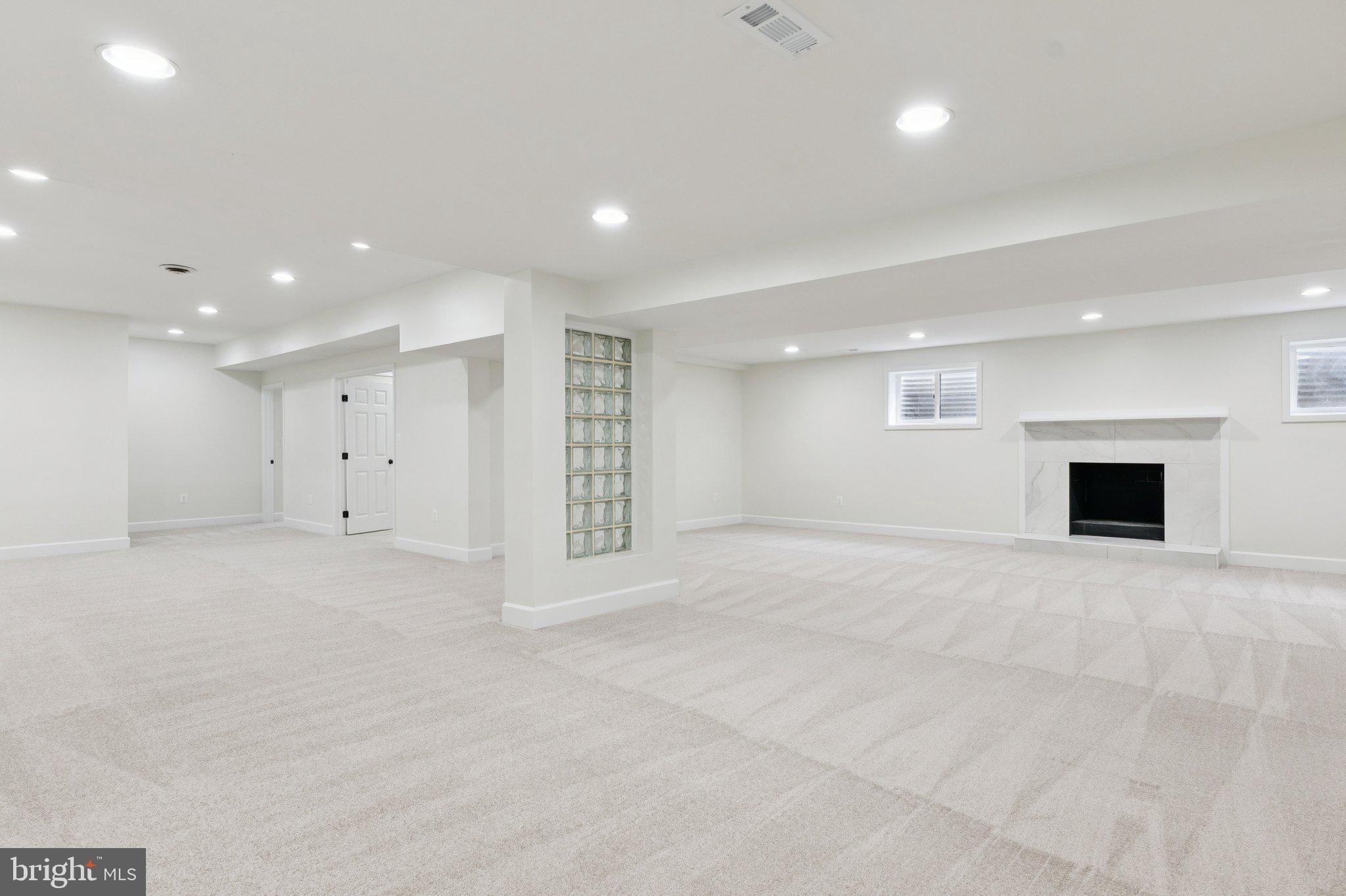 BLENHEIM - Residential