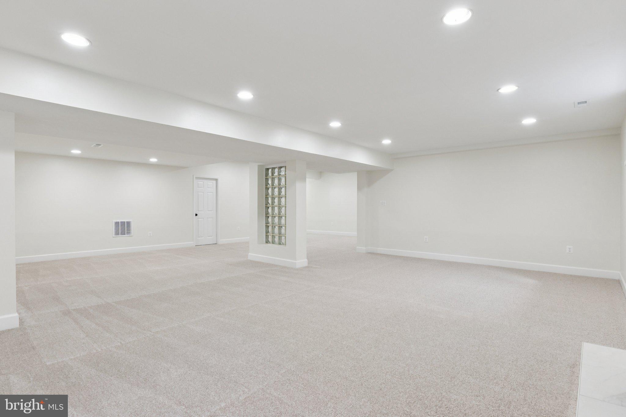 BLENHEIM - Residential