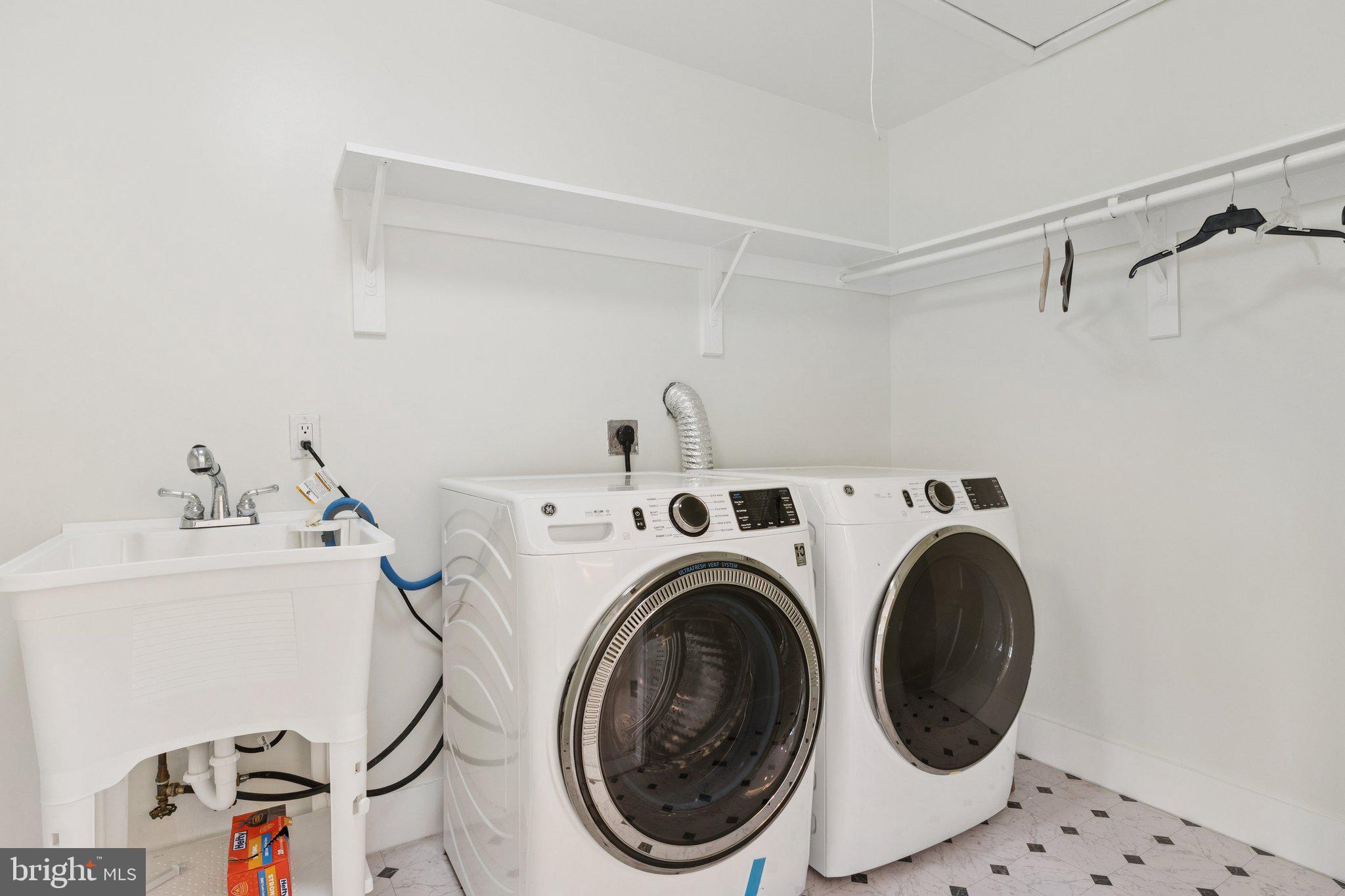 BLENHEIM - Residential