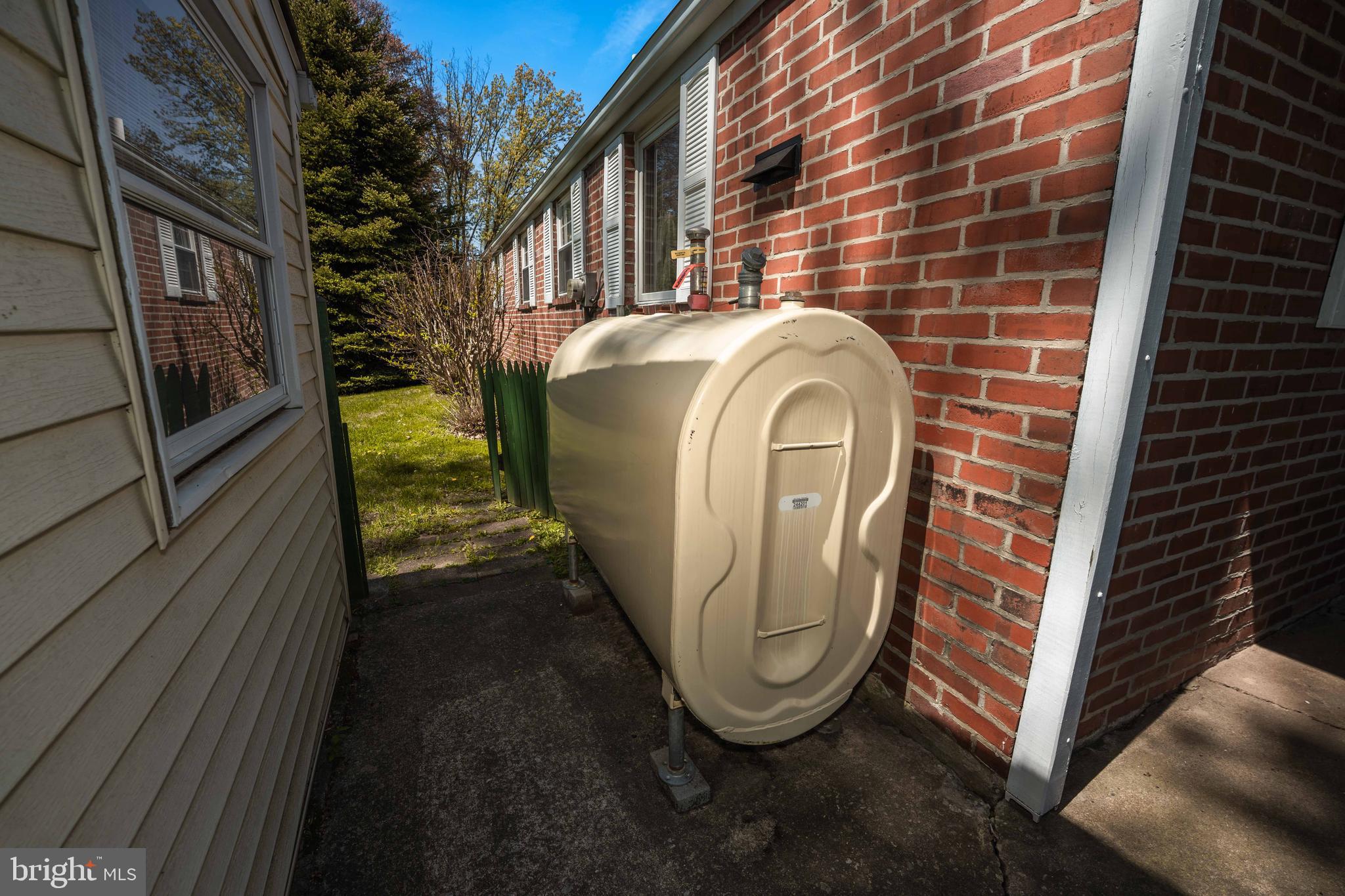 PLYMOUTH VALLEY - Residential