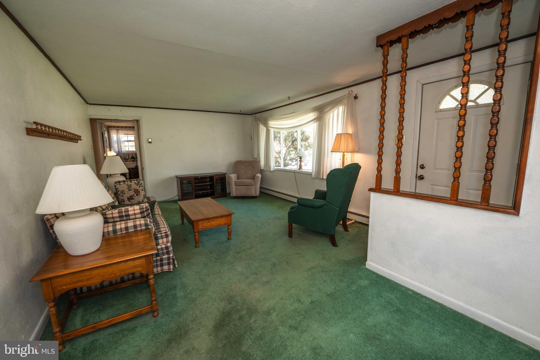 PLYMOUTH VALLEY - Residential